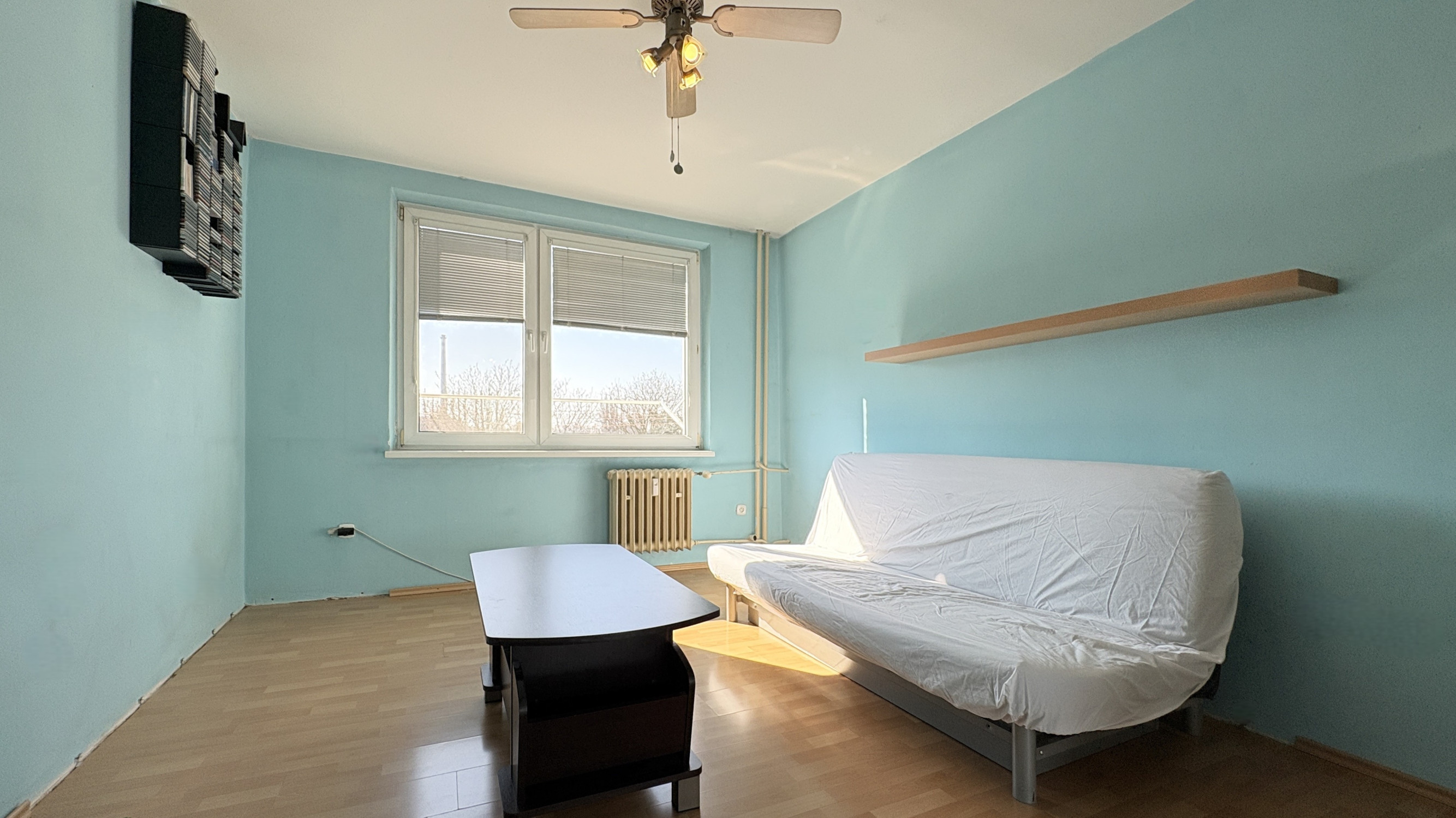 Prenájom: 2-izbový byt pri centre, Vilová, BA-Petržalka