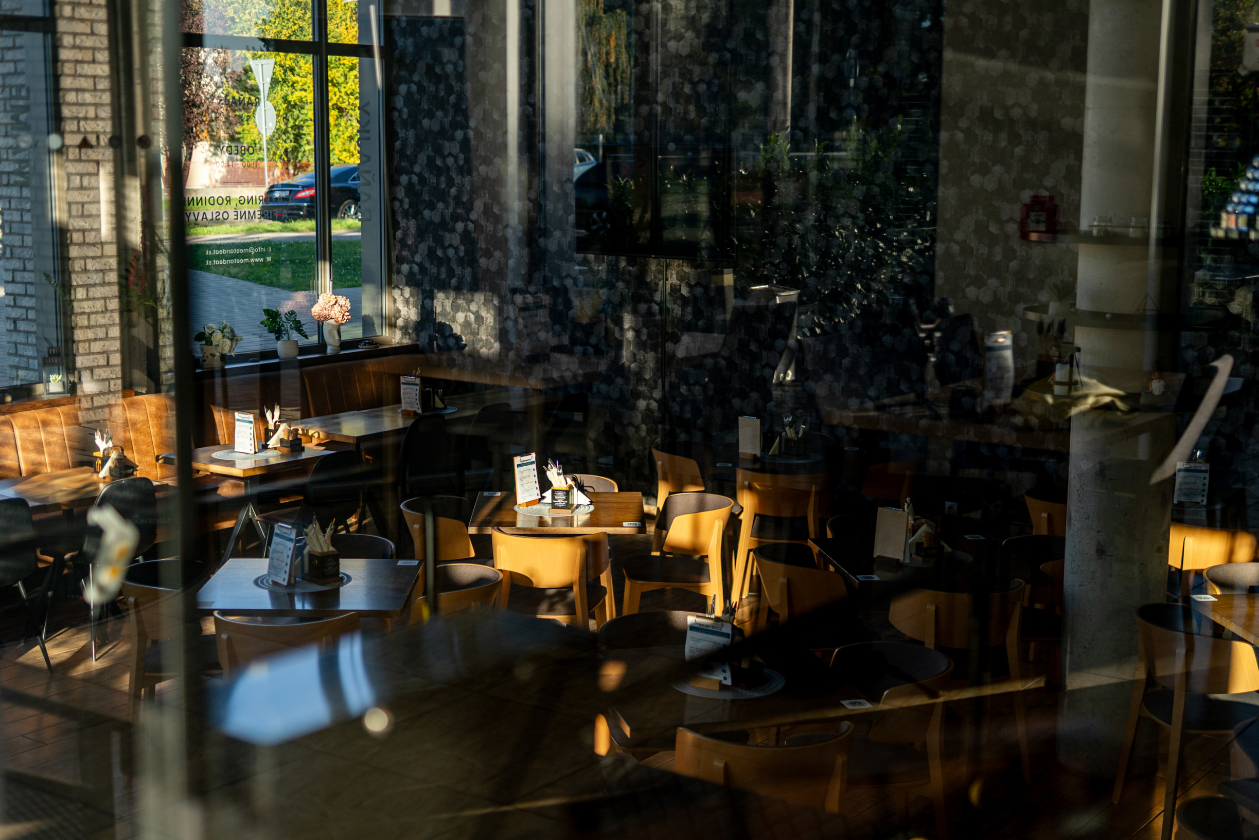 Prenájom kompletne zariadenej reštaurácie v business centre Floreát Ideapark – Piešťany