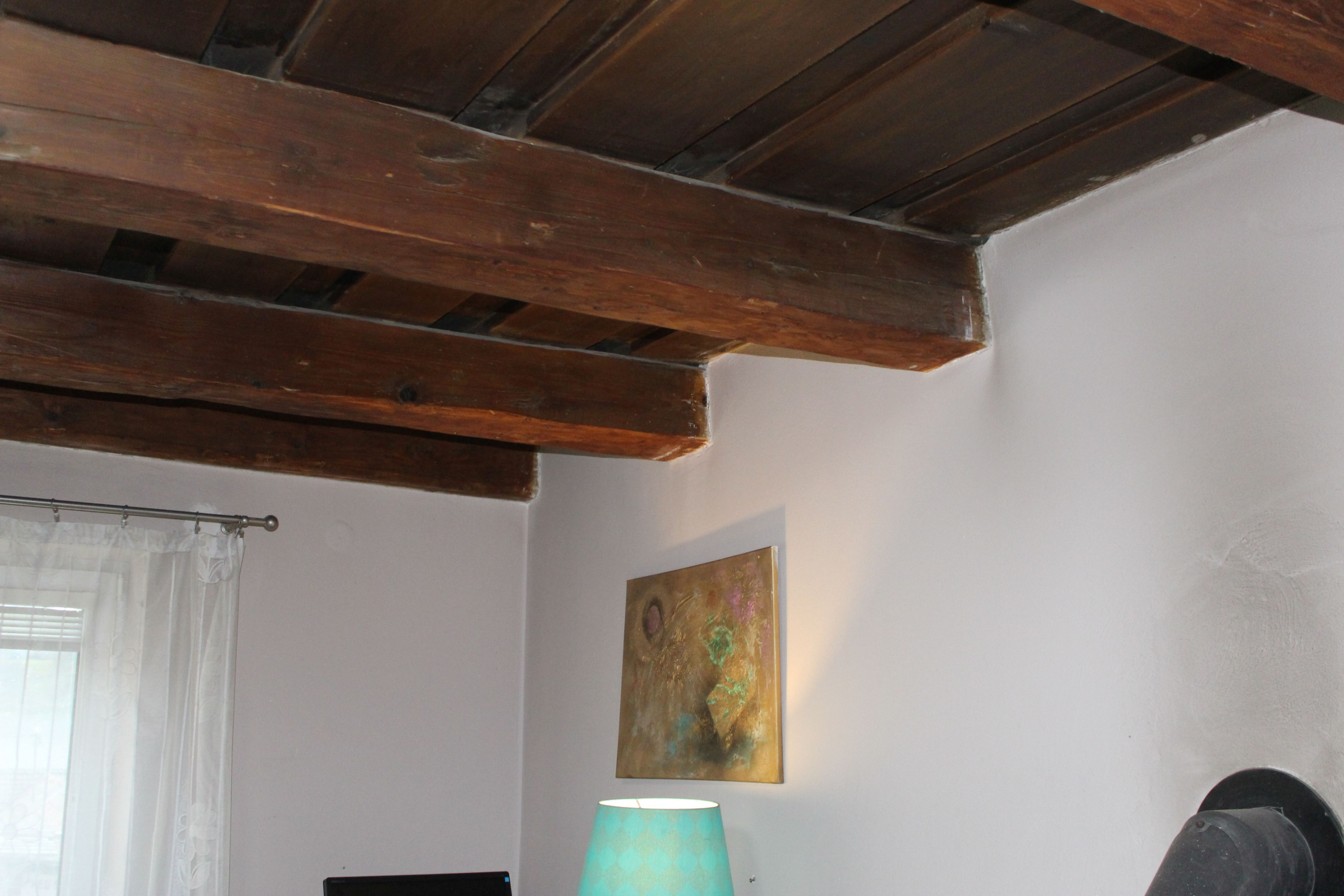 Predaj  4 izb. dom - 377 m2,  dielňa, pivnica, záhradka ,  Hrochoť, okr. B.Bystrica