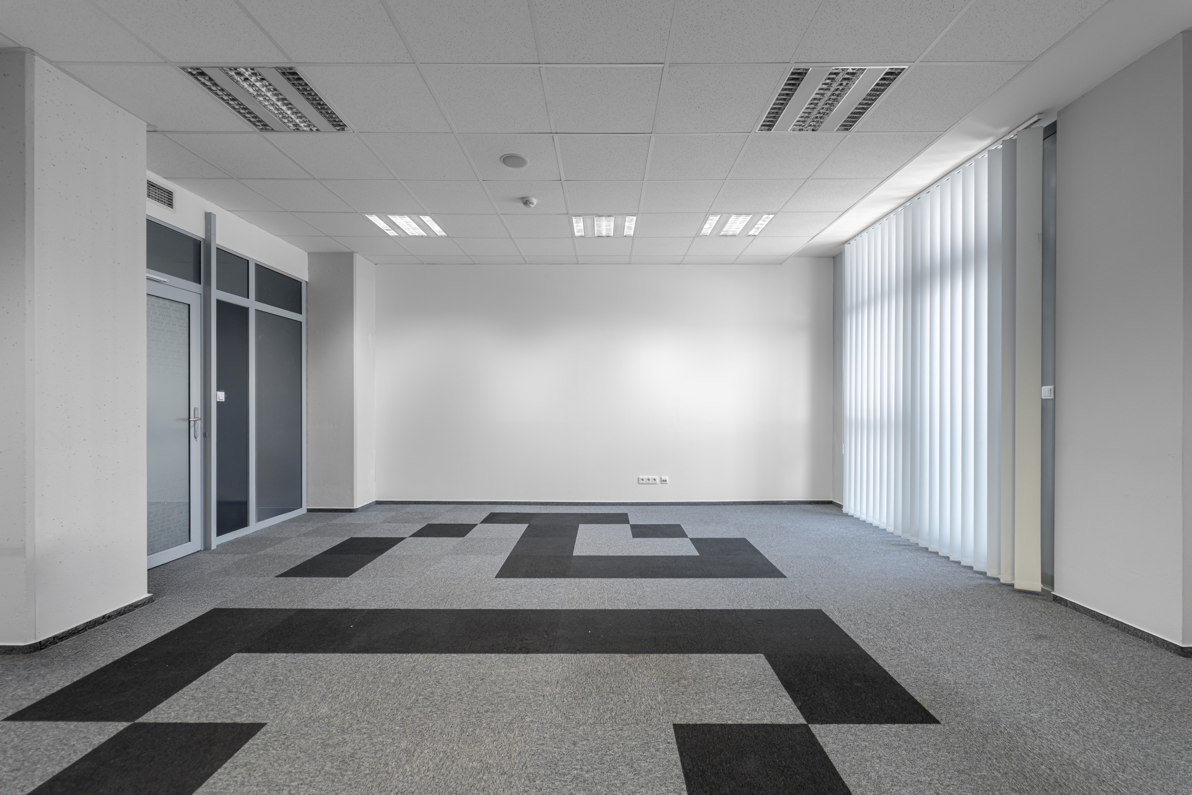 Na prenájom kancelária o výmere 42,5 m2 v budove Business centrum Moldavská v Košiciach.