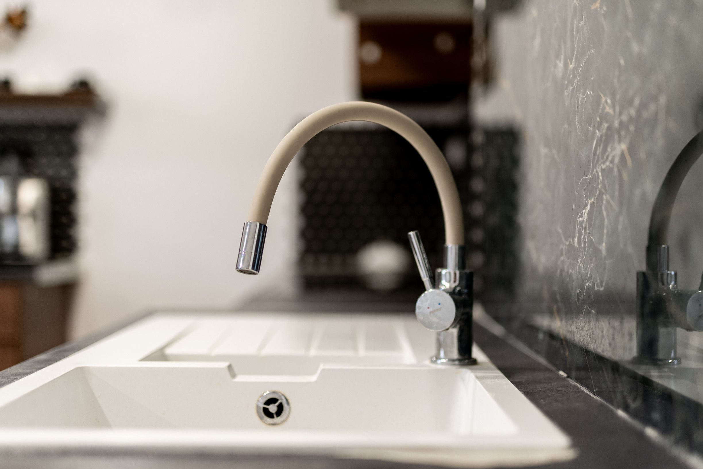 Prenájom, krásny 4-izbový byt v centre Piešťan, Sládkovičova ulica, 117 m2