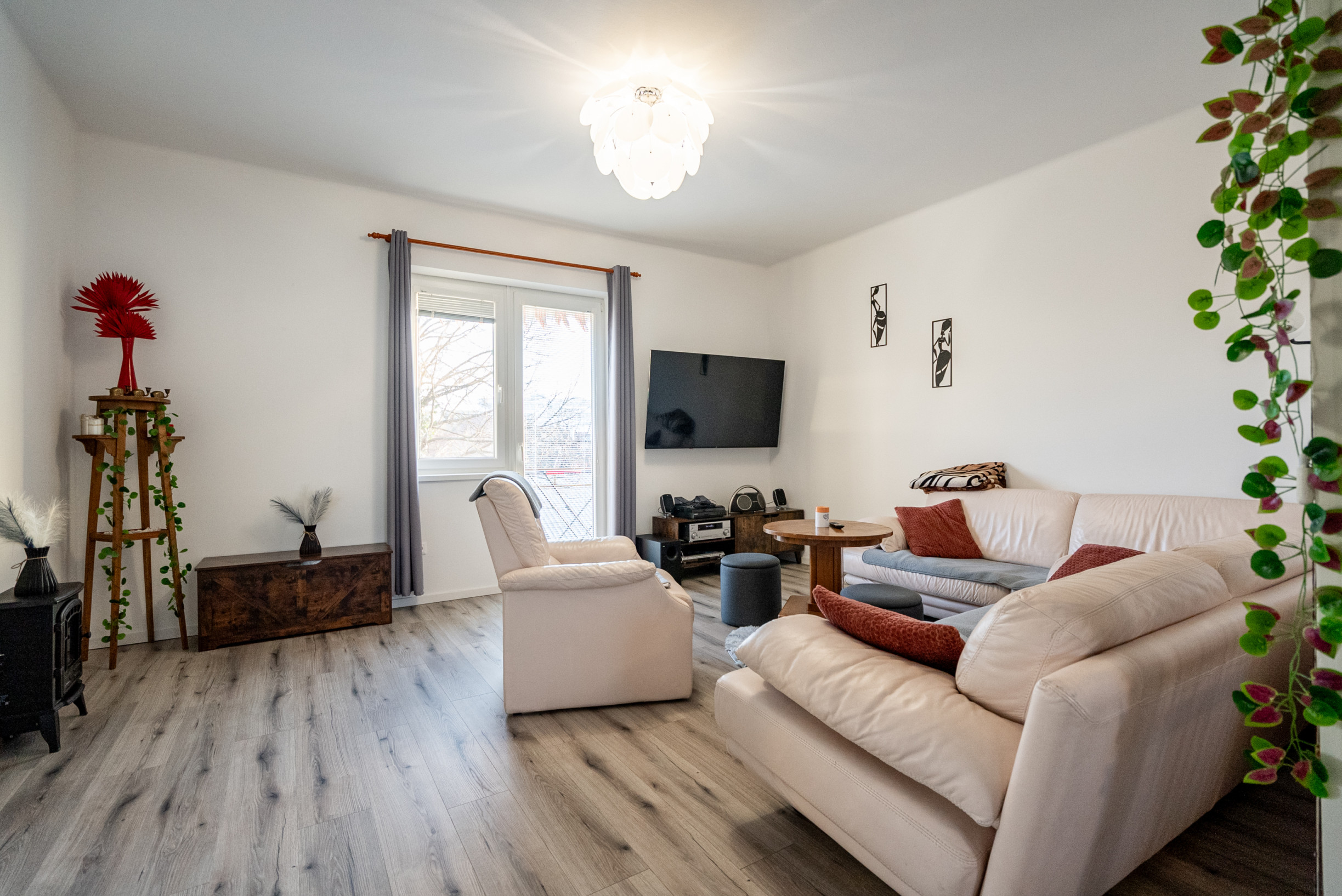 Prenájom, krásny 3-izbový byt v centre Piešťan, Sládkovičova ulica, 117 m2