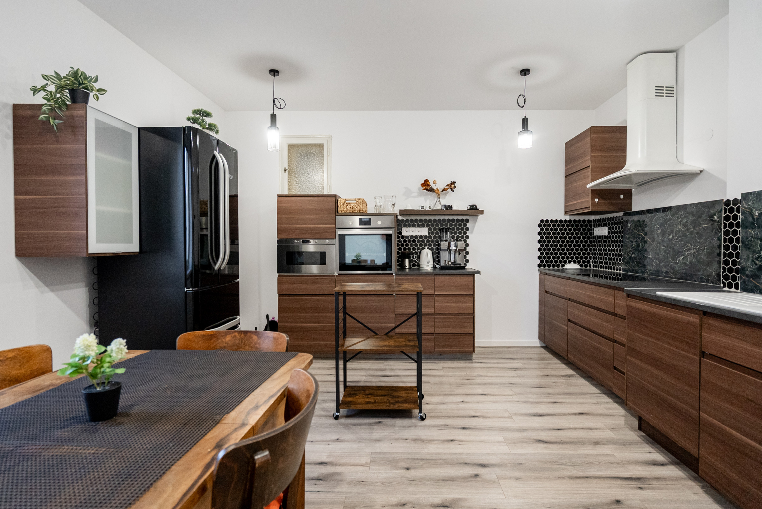 Prenájom, krásny 4-izbový byt v centre Piešťan, Sládkovičova ulica, 117 m2