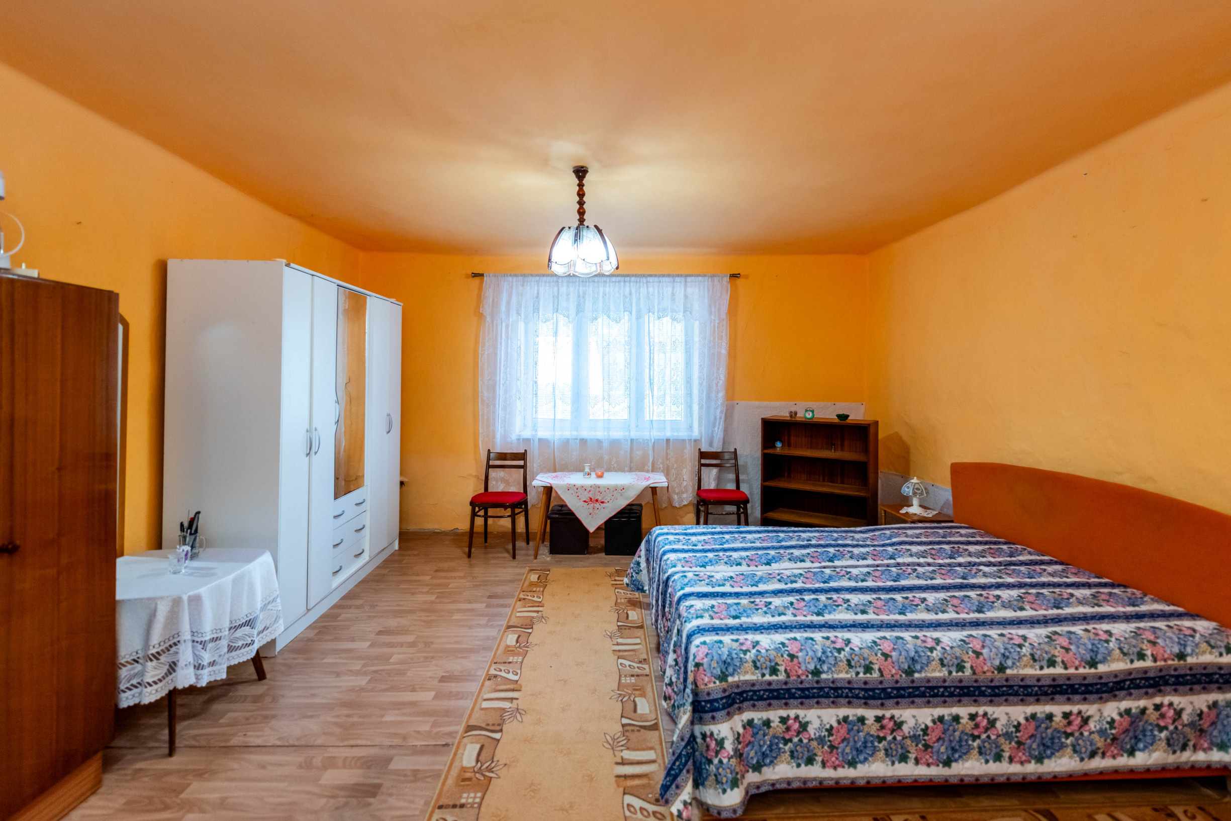 Exkluzívne na predaj zachovalá chalúpka v srdci Tokaja - ideálne víkendové sídlo.