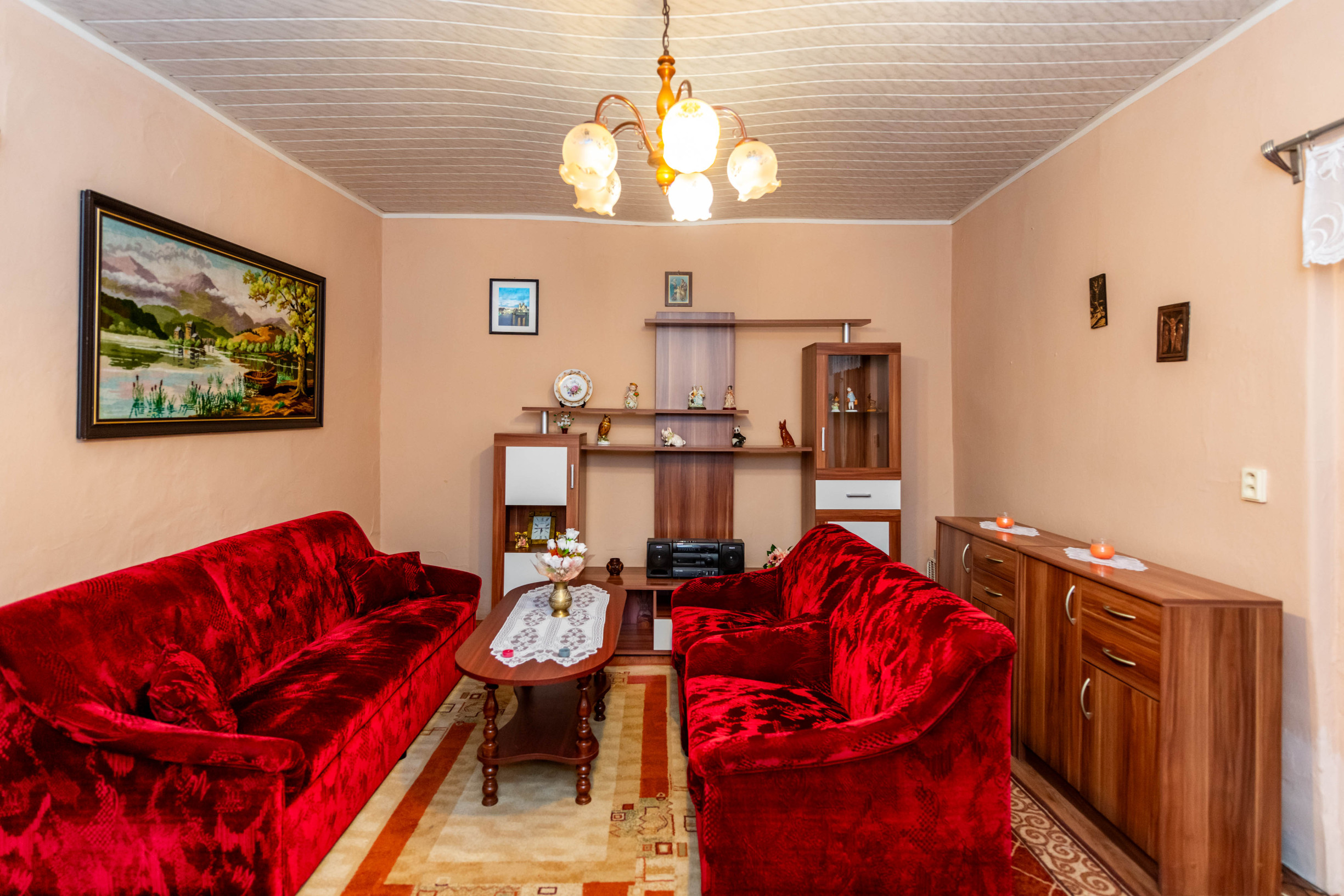 Exkluzívne na predaj zachovalá chalúpka v srdci Tokaja - ideálne víkendové sídlo.