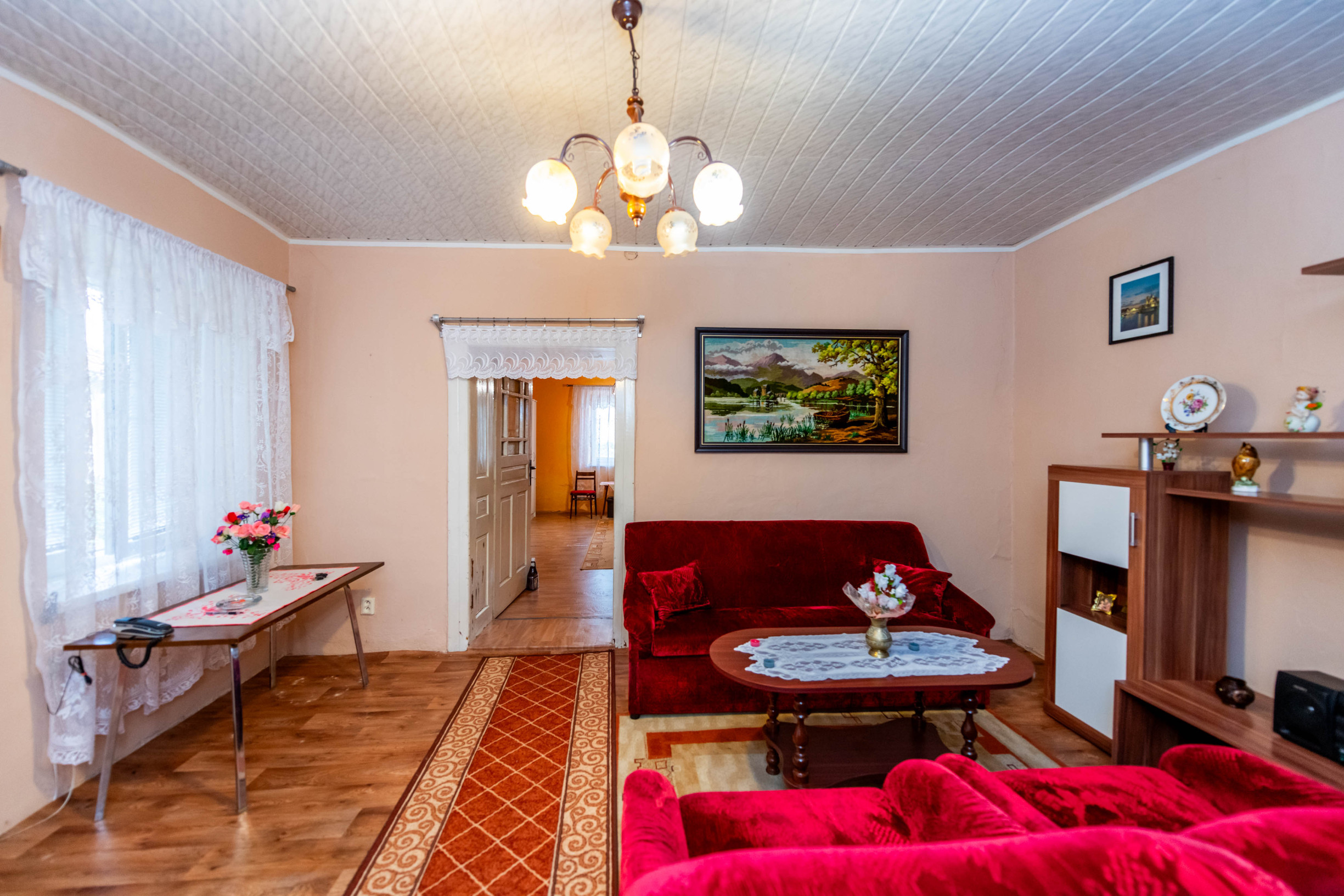 Exkluzívne na predaj zachovalá chalúpka v srdci Tokaja - ideálne víkendové sídlo.