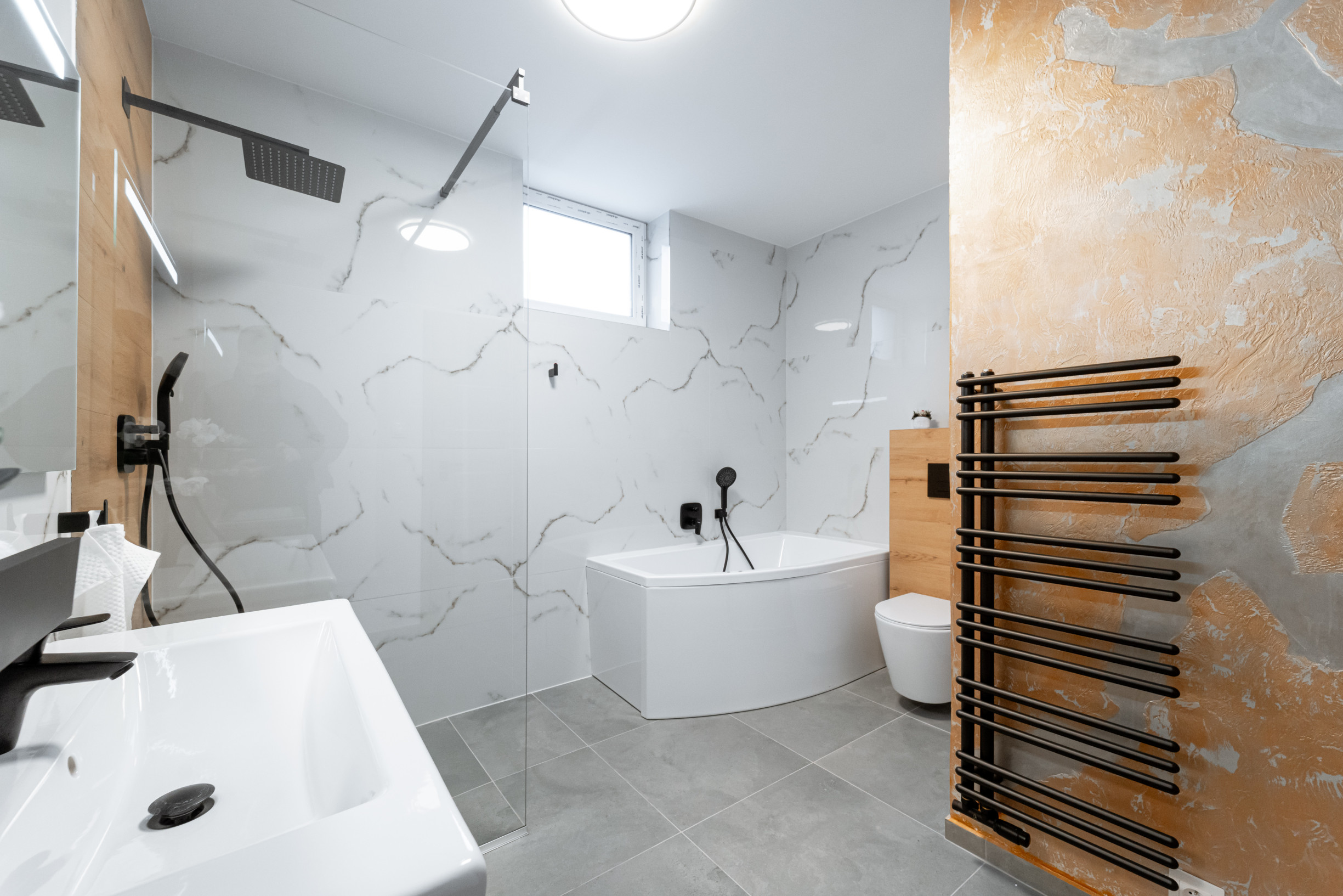 Ponúkame Vám na predaj novostavbu rodinného domu na súkromnej ulici v obci Ruskov.