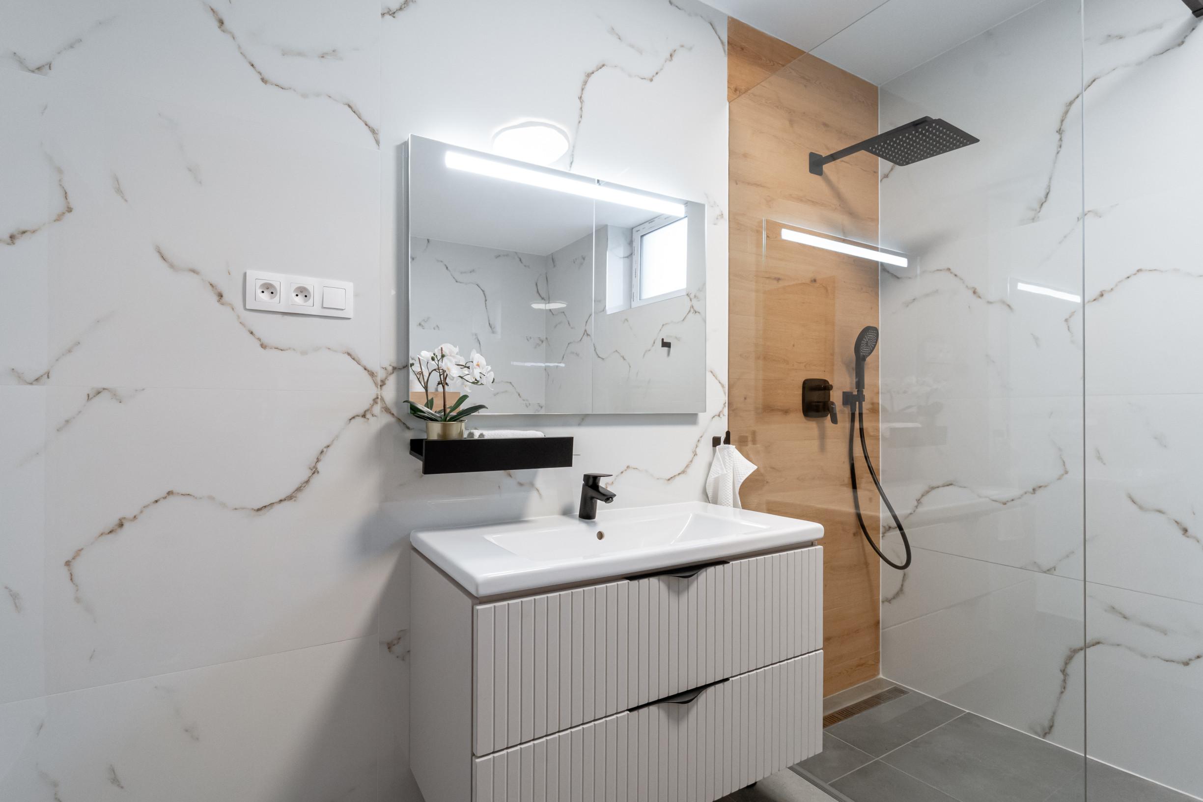 Ponúkame Vám na predaj novostavbu rodinného domu na súkromnej ulici v obci Ruskov.