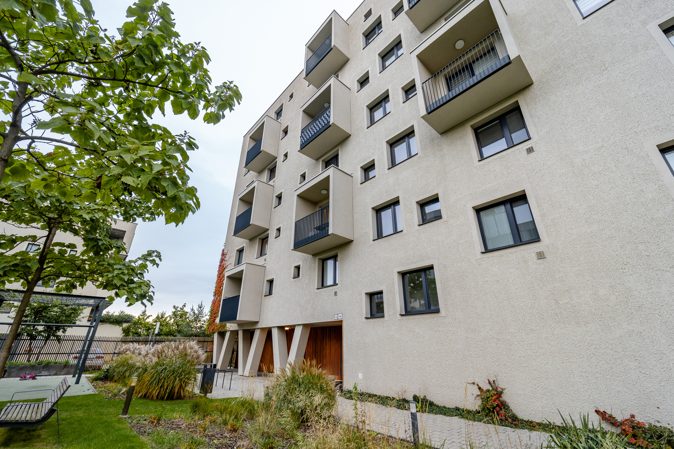 Exkluzívne na predaj 3-izbový byt v novostavbe s terasou v lukratívnej časti sídl. Nová Terasa