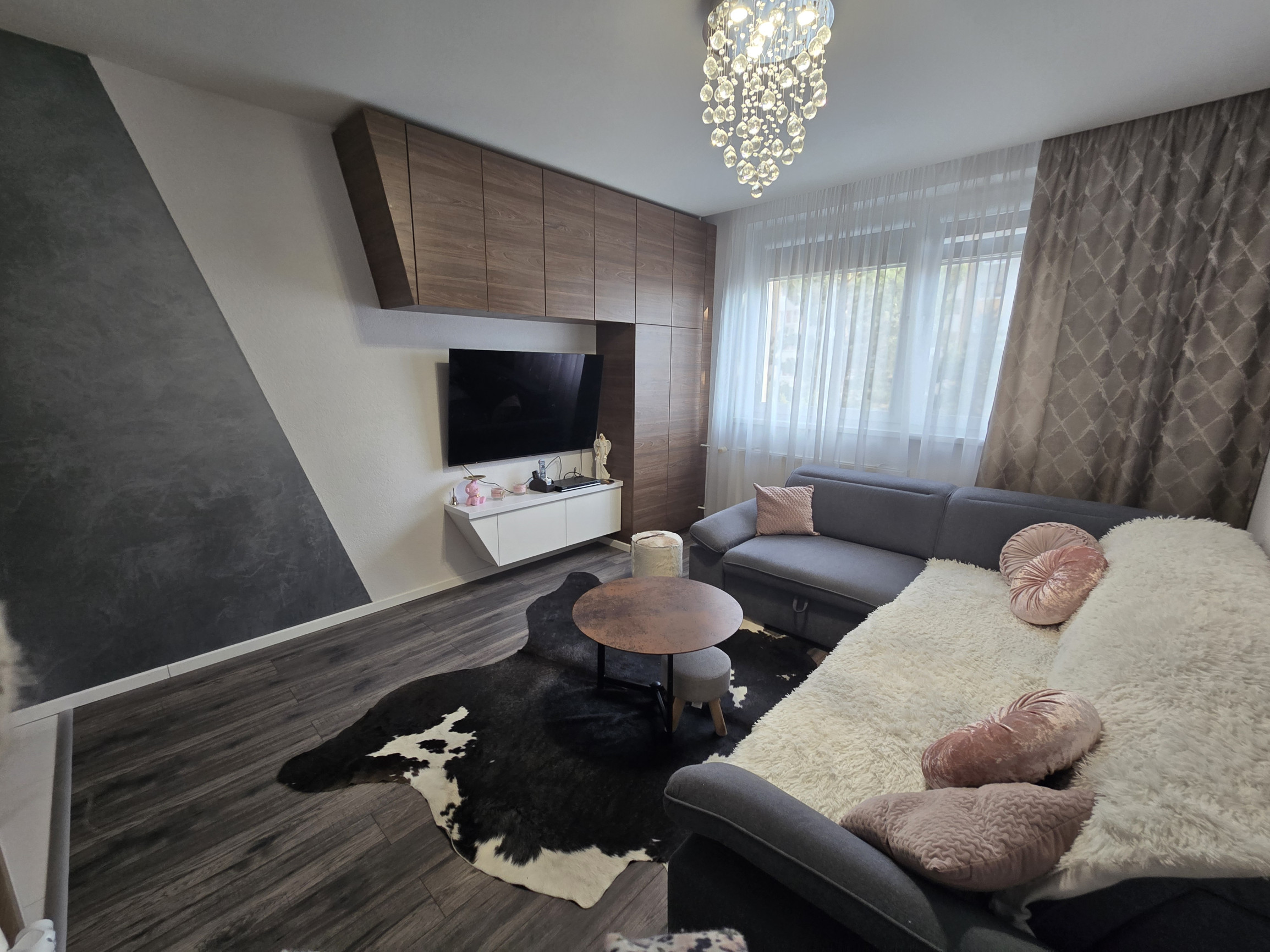 REZERVOVANÉ - Exkluzívne na predaj 4-izbový nadštandardný  byt s balkónom v Poprade na  ulici Šrobárovej