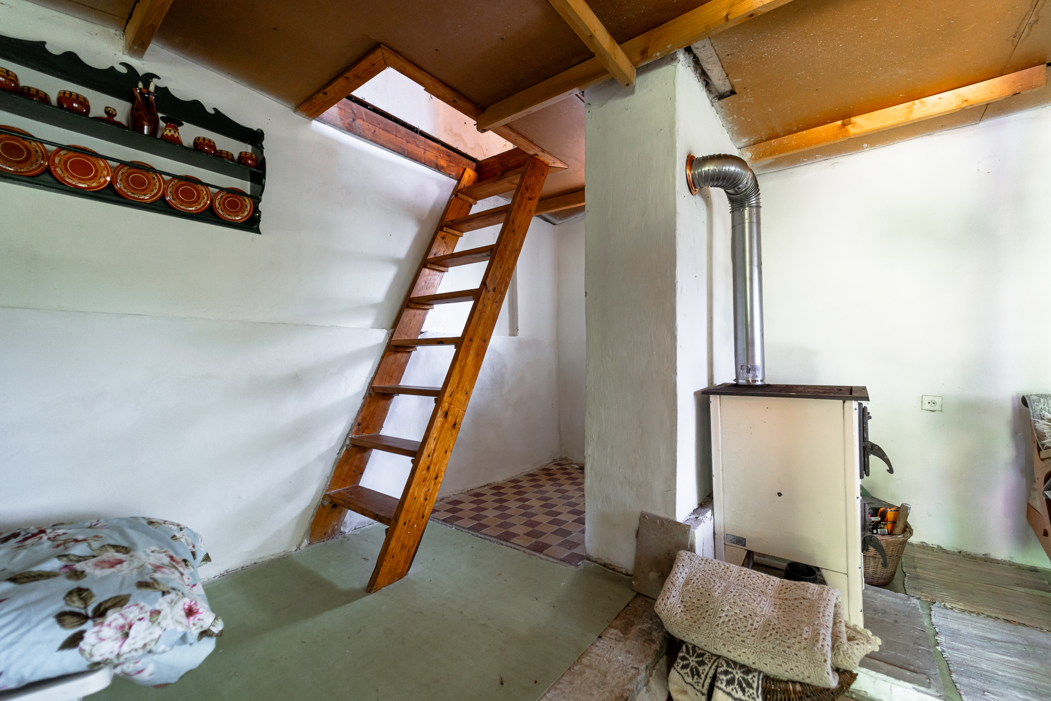 Ponúkame Vám na predaj chatu so záhradou na Bukovci