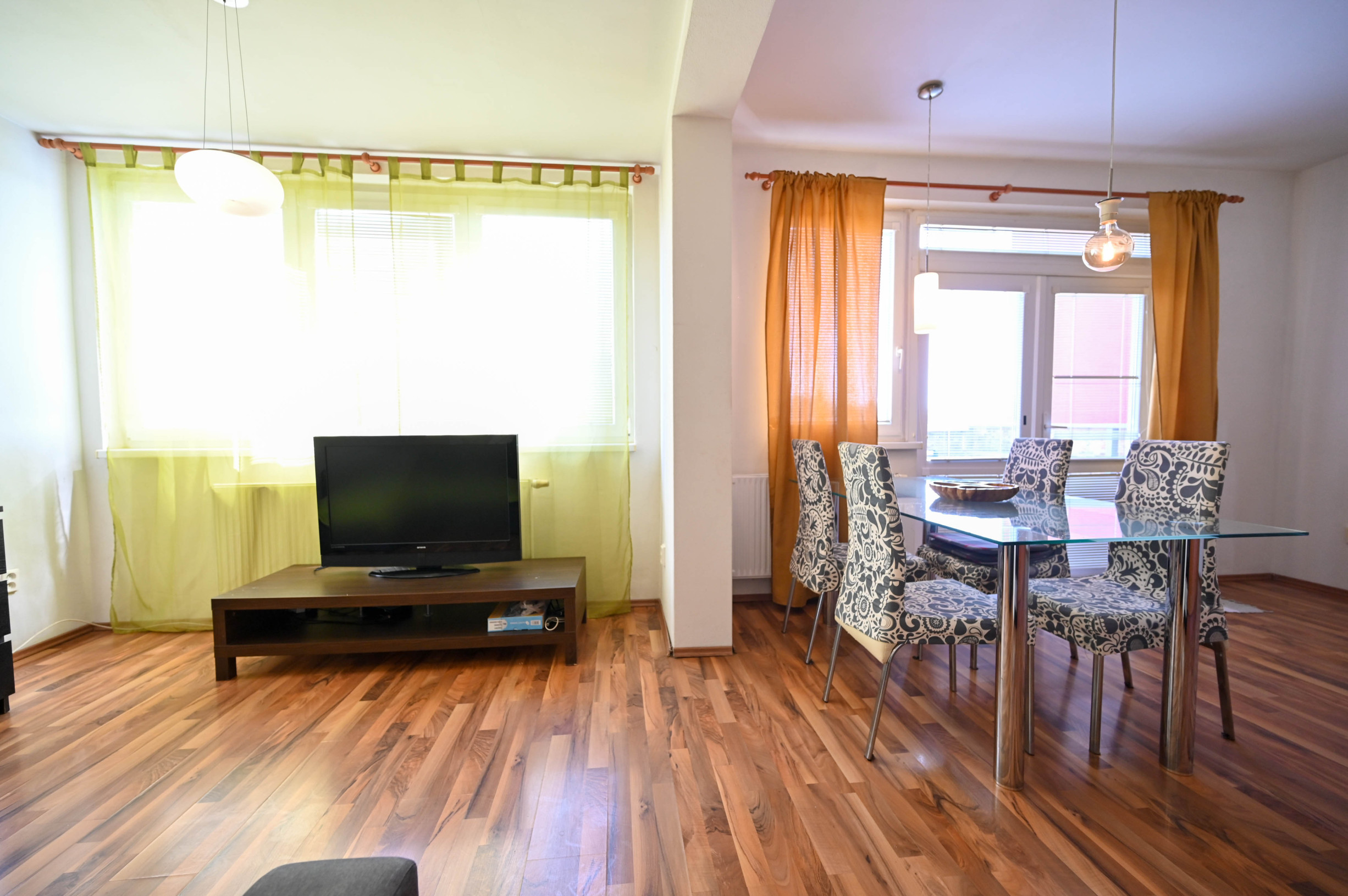 PREDAJ, 1,5-IZBOVÝ BYT 51 m², HLOHOVEC – SIHOŤ