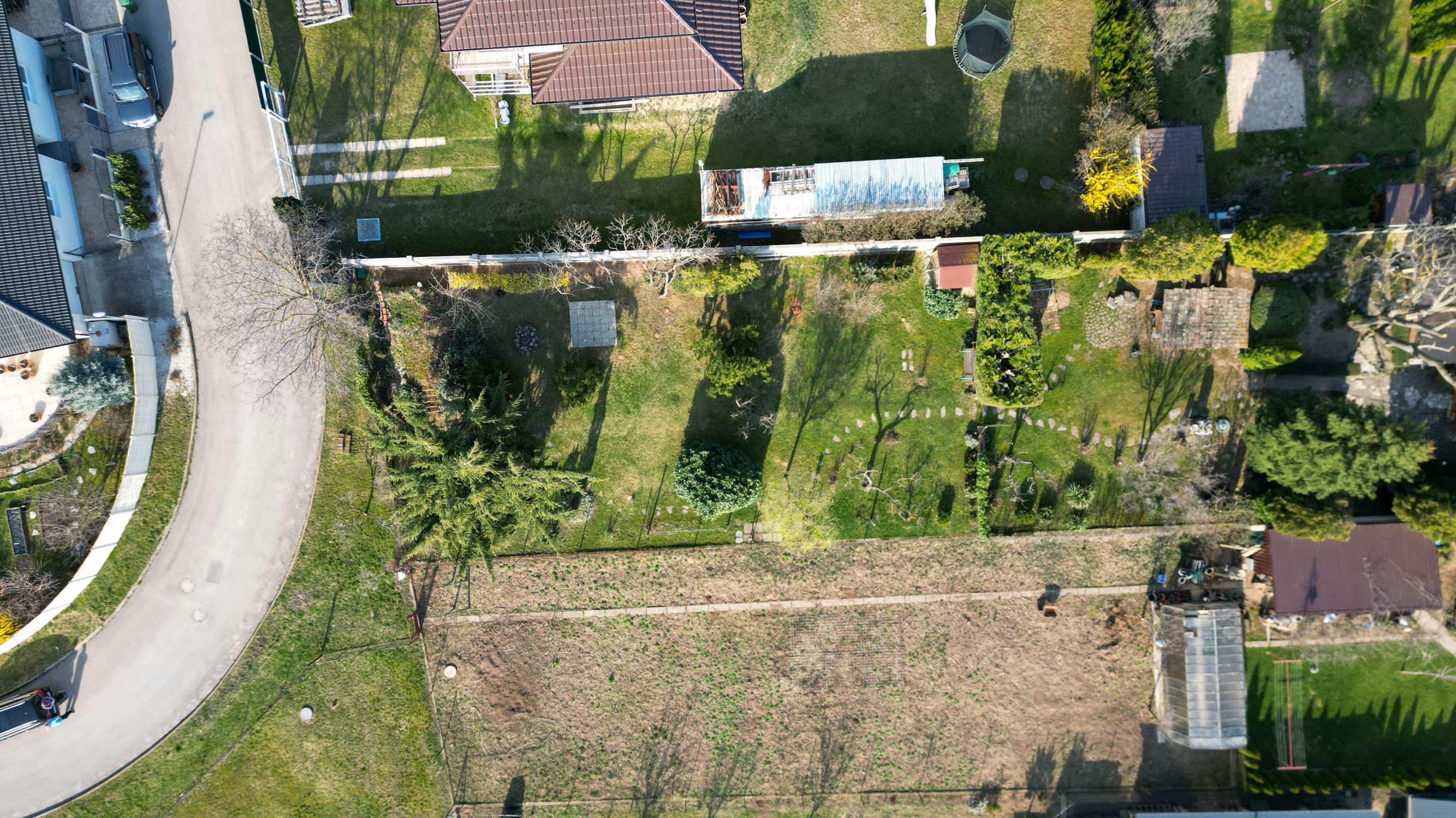 REZERVOVANÉ - PREDAJ, pozemok 350 m², Kľačany, Hlohovec