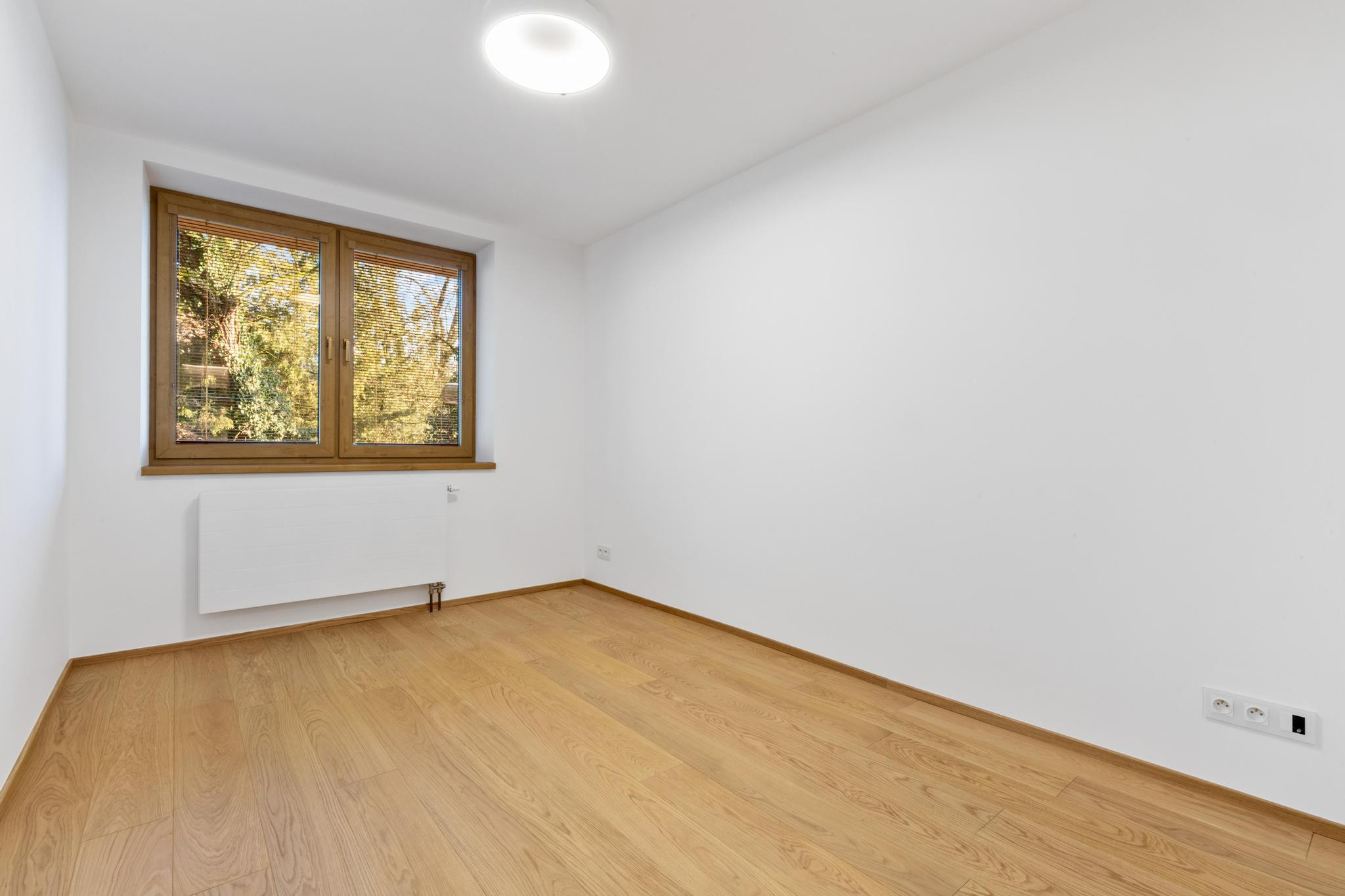 3-izb. byt s veľkou terasou a garážou pri lesoparku Železná studnička