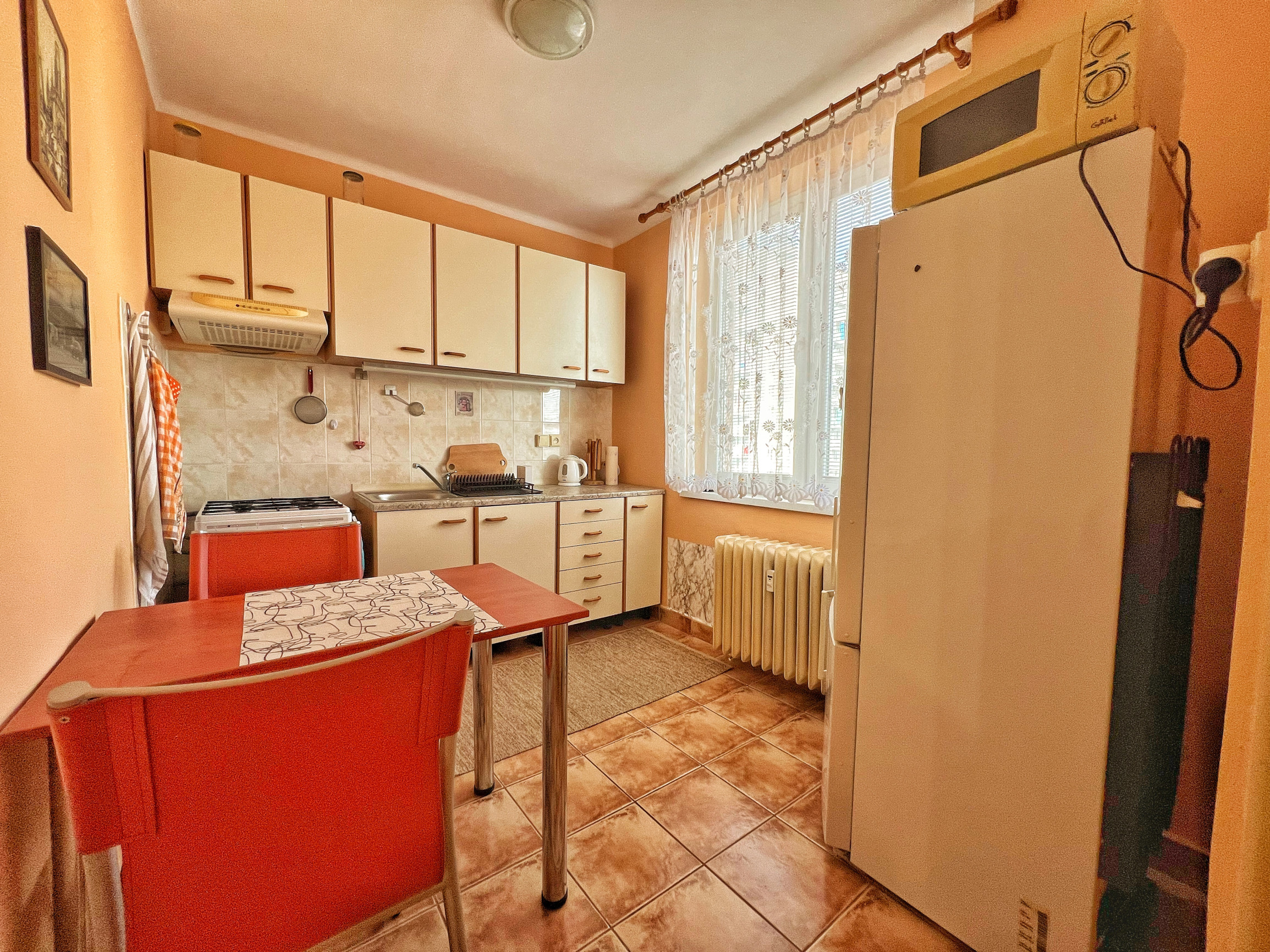 Ponúkame na prenájom 1-izbový byt na Alvinczyho ulici, Košice – Staré mesto.