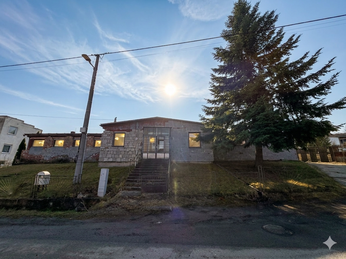 Priemyselný areál s potenciálom v Hanušovciach nad Topľou na predaj