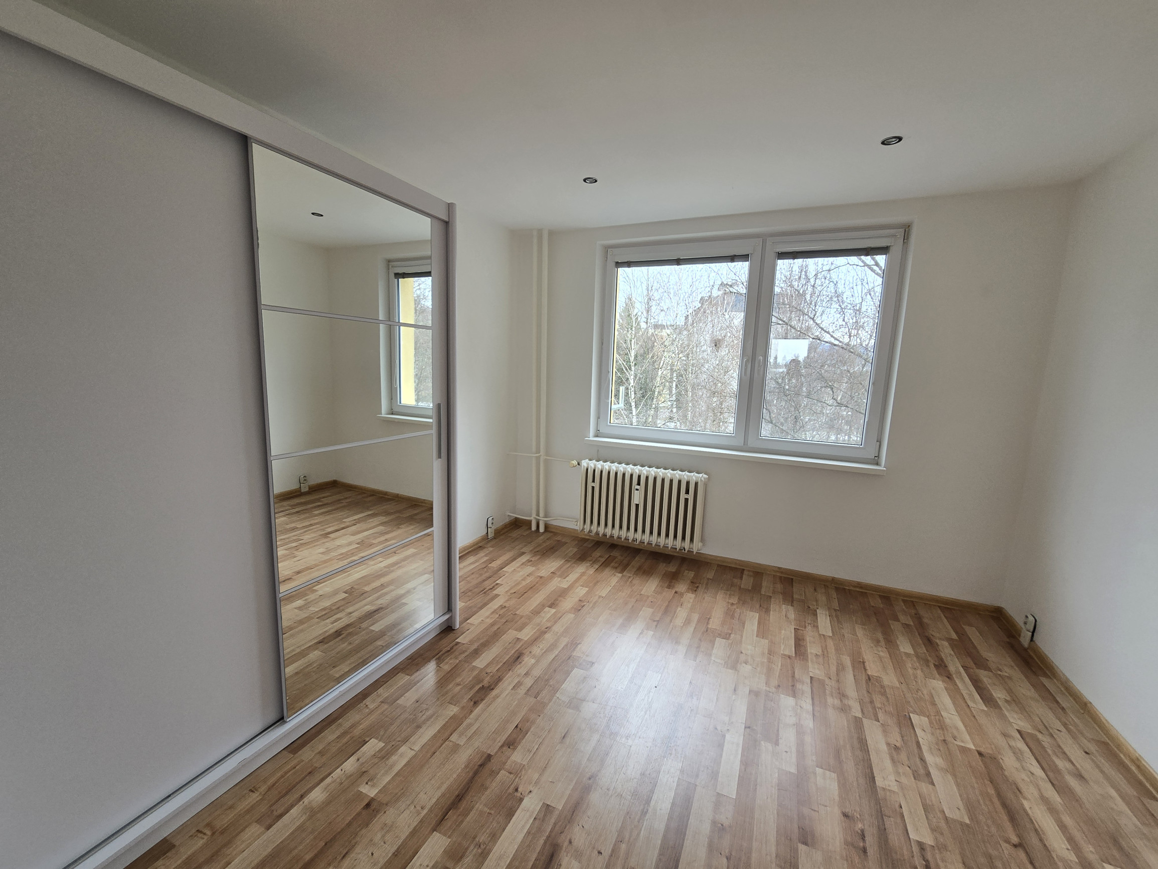 Exkluzívne na prenájom slnečný 4 - izbový byt v Poprade ul. Partizánska