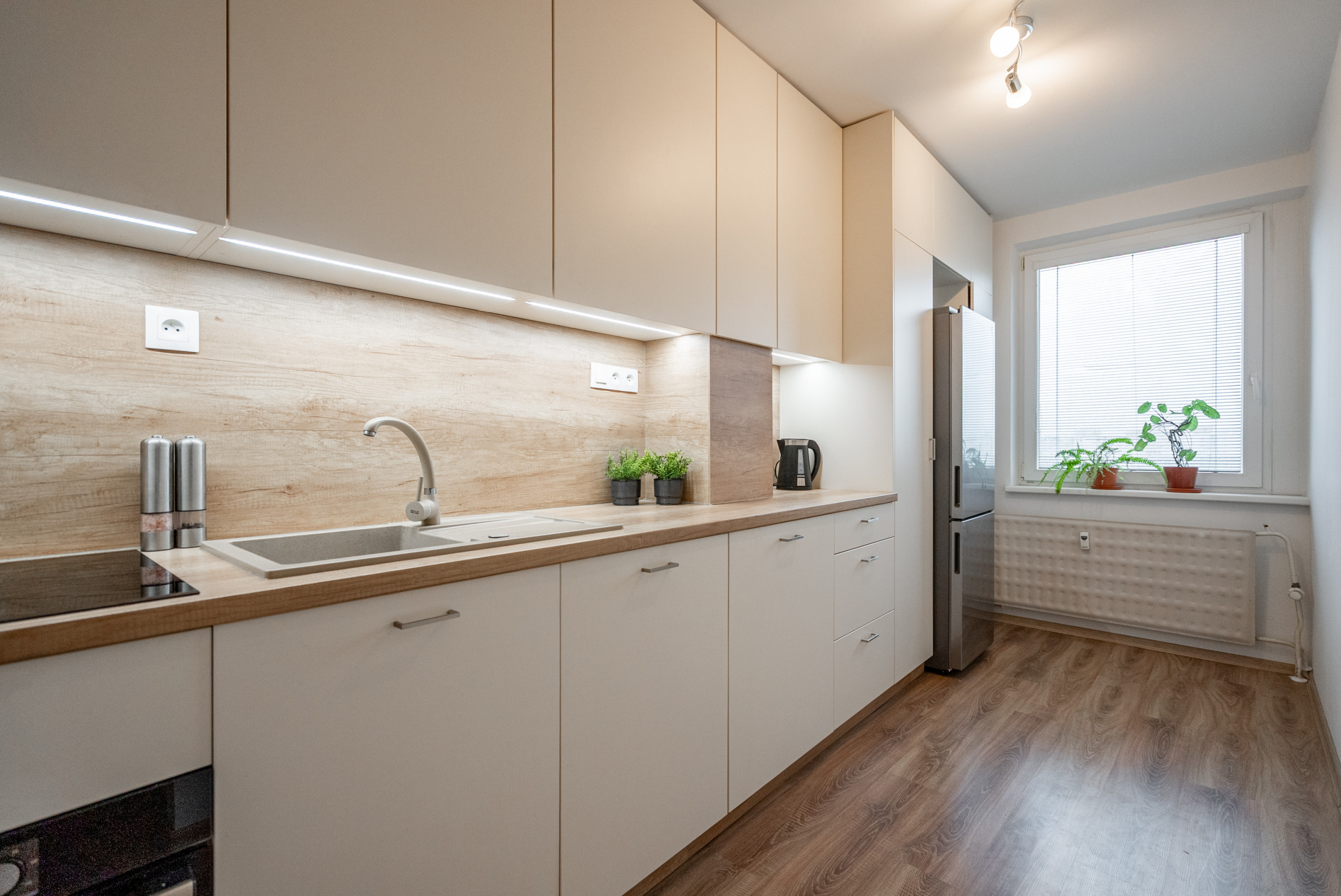 NA PREDAJ 3-izbový byt 74 m2 po kompletnej rekonštrukcií s loggiou, ul. Gessayova