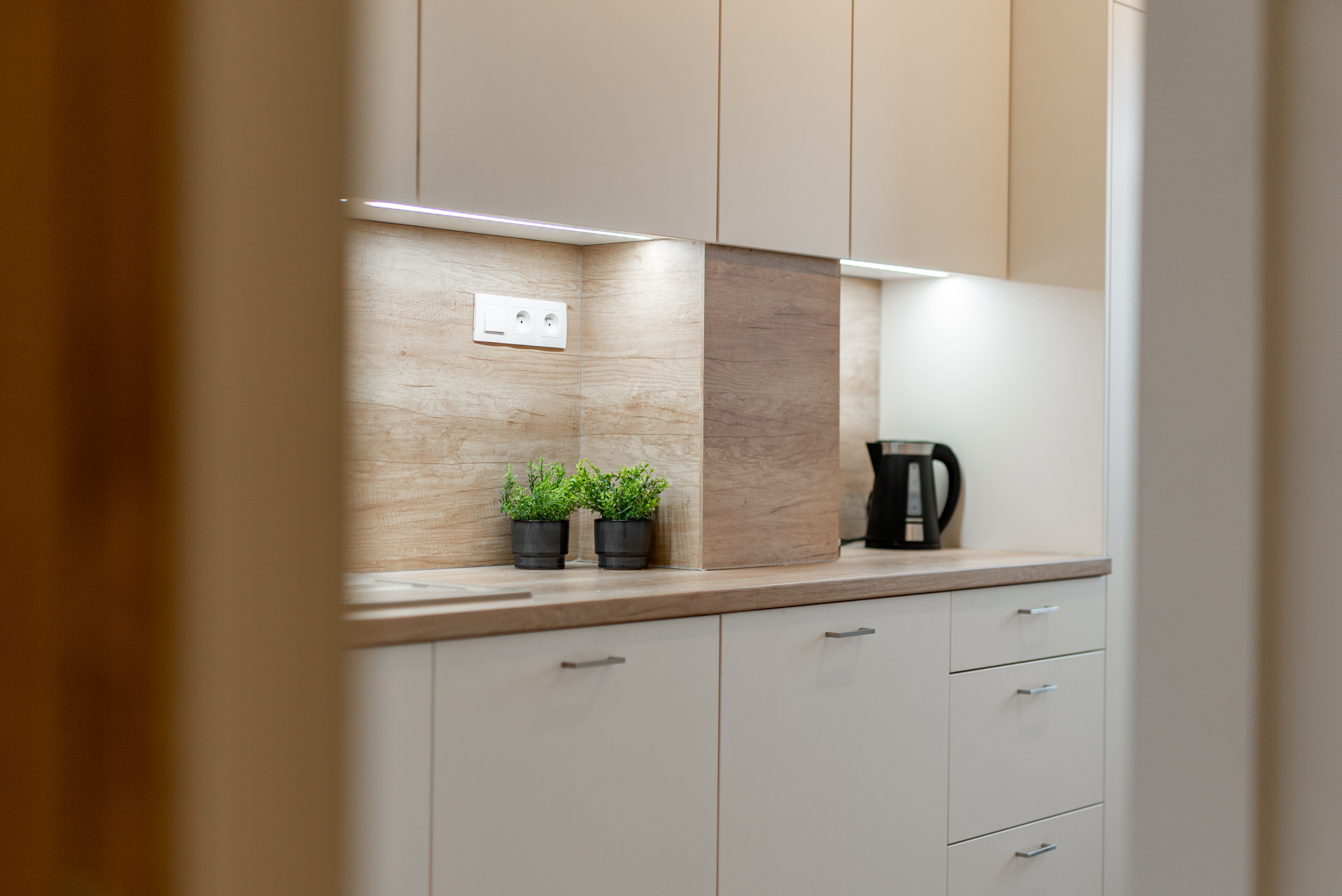 NA PREDAJ 3-izbový byt 74 m2 po kompletnej rekonštrukcií s loggiou, ul. Gessayova