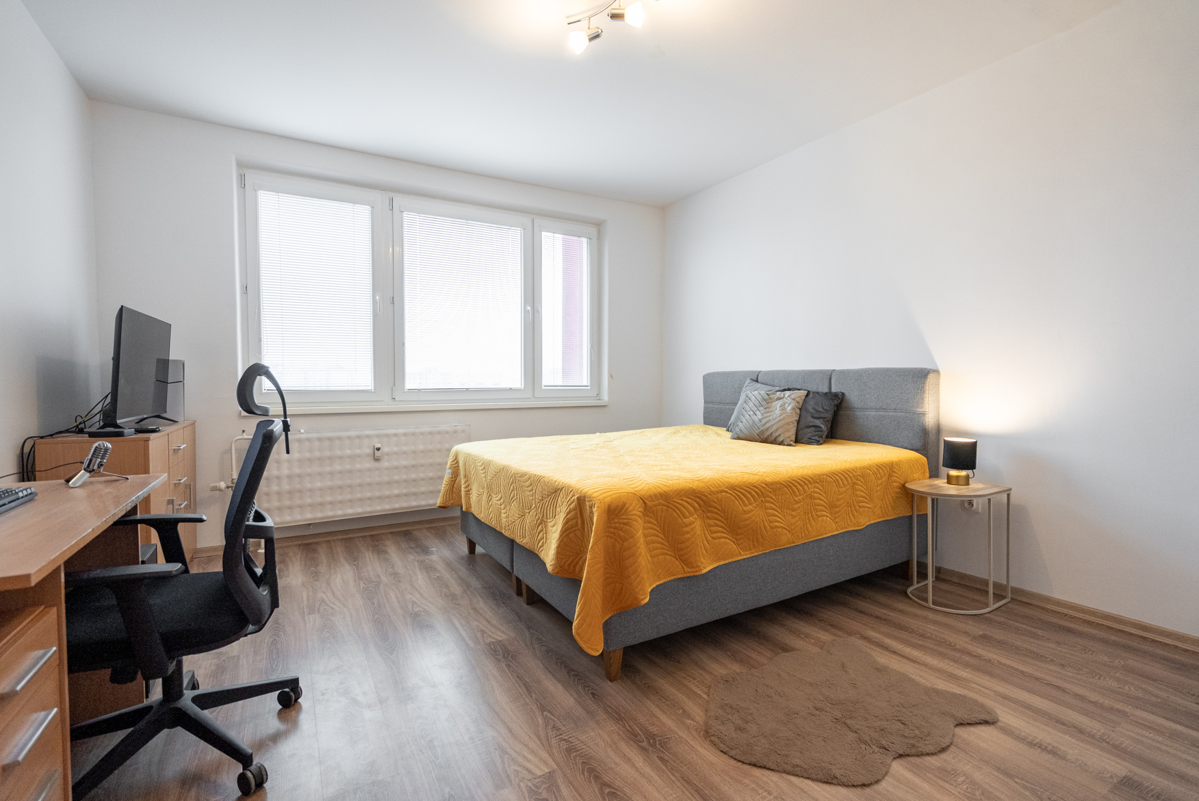 NA PREDAJ 3-izbový byt 74 m2 po kompletnej rekonštrukcií s loggiou, ul. Gessayova