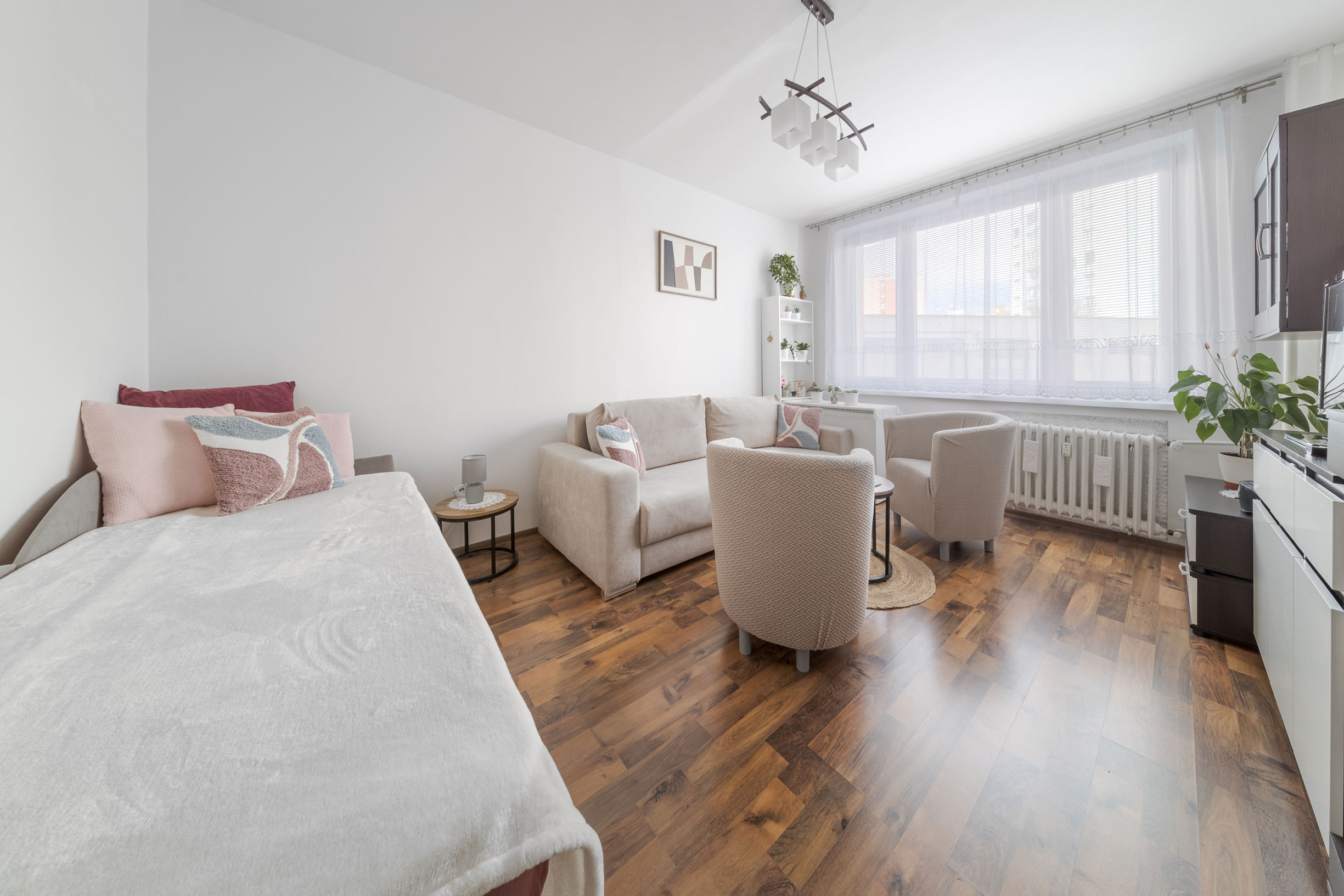 Priestranný 1i byt na predaj  • Ostravská ulica • Juh Železníky •