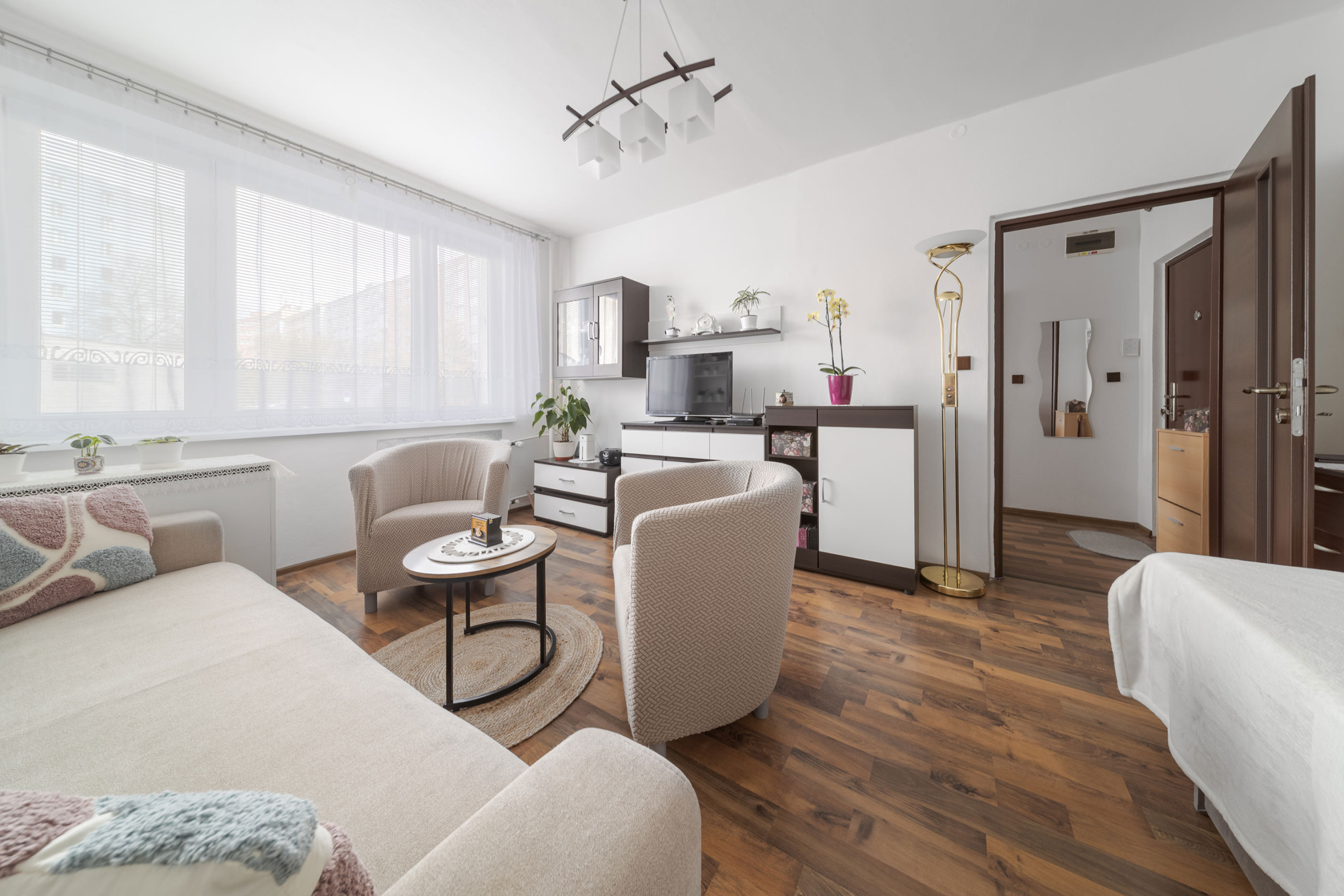 Priestranný 1i byt na predaj  • Ostravská ulica • Juh Železníky •