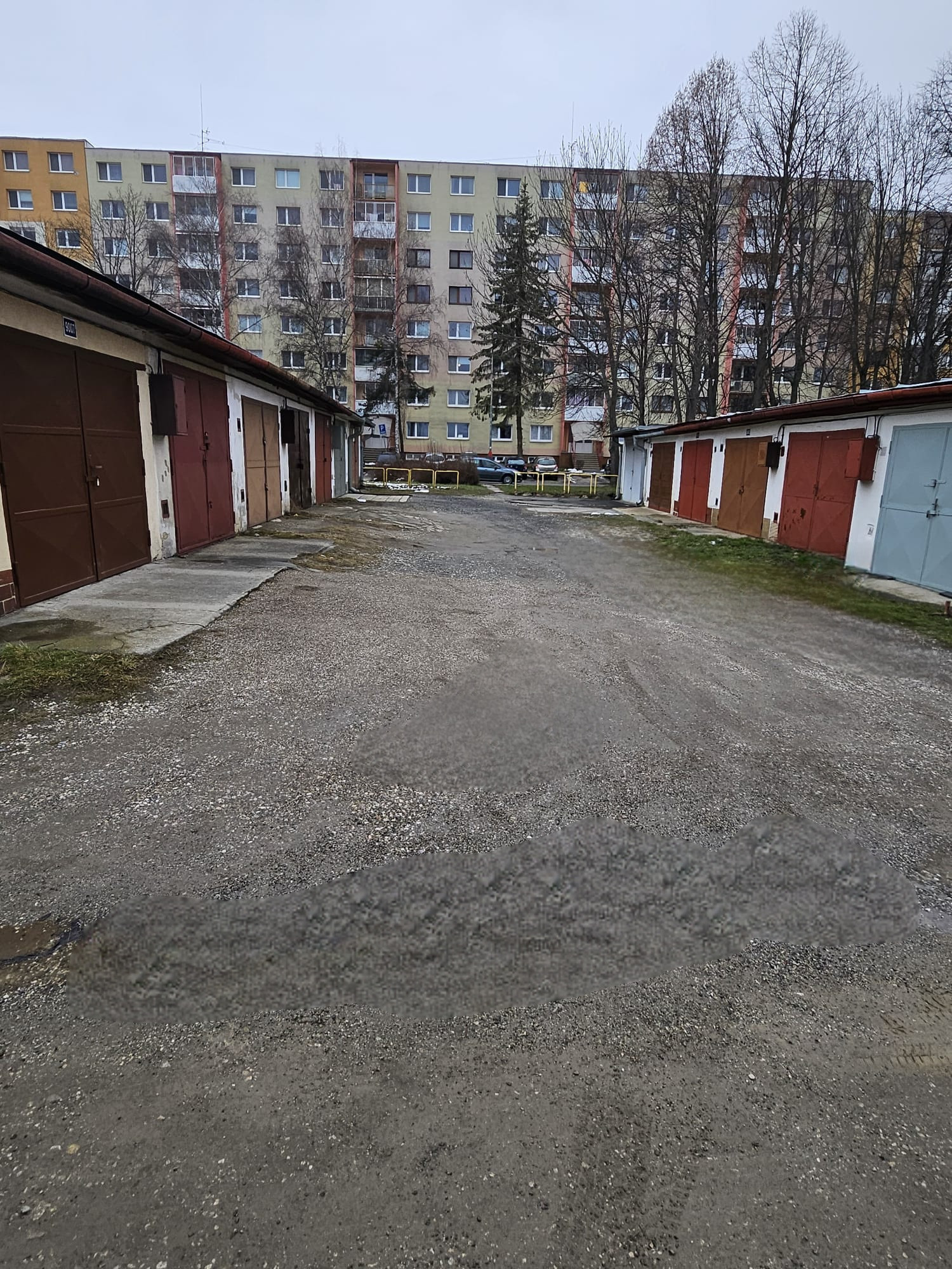 Exkluzívne na predaj garáž v Poprade, časť sídlisk starý juh na ul. Ludvíka Svobodu