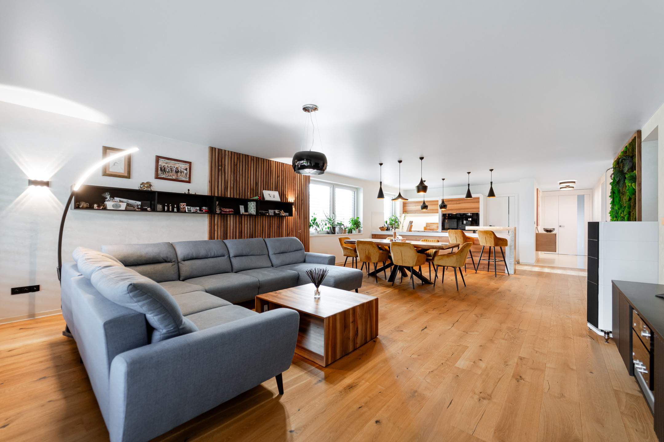 REZERVOVANÉ- Nadštandardný bungalov s pozemkom 660 m2 v obci Sady nad Torysou - Byster len 5km od mesta Košice