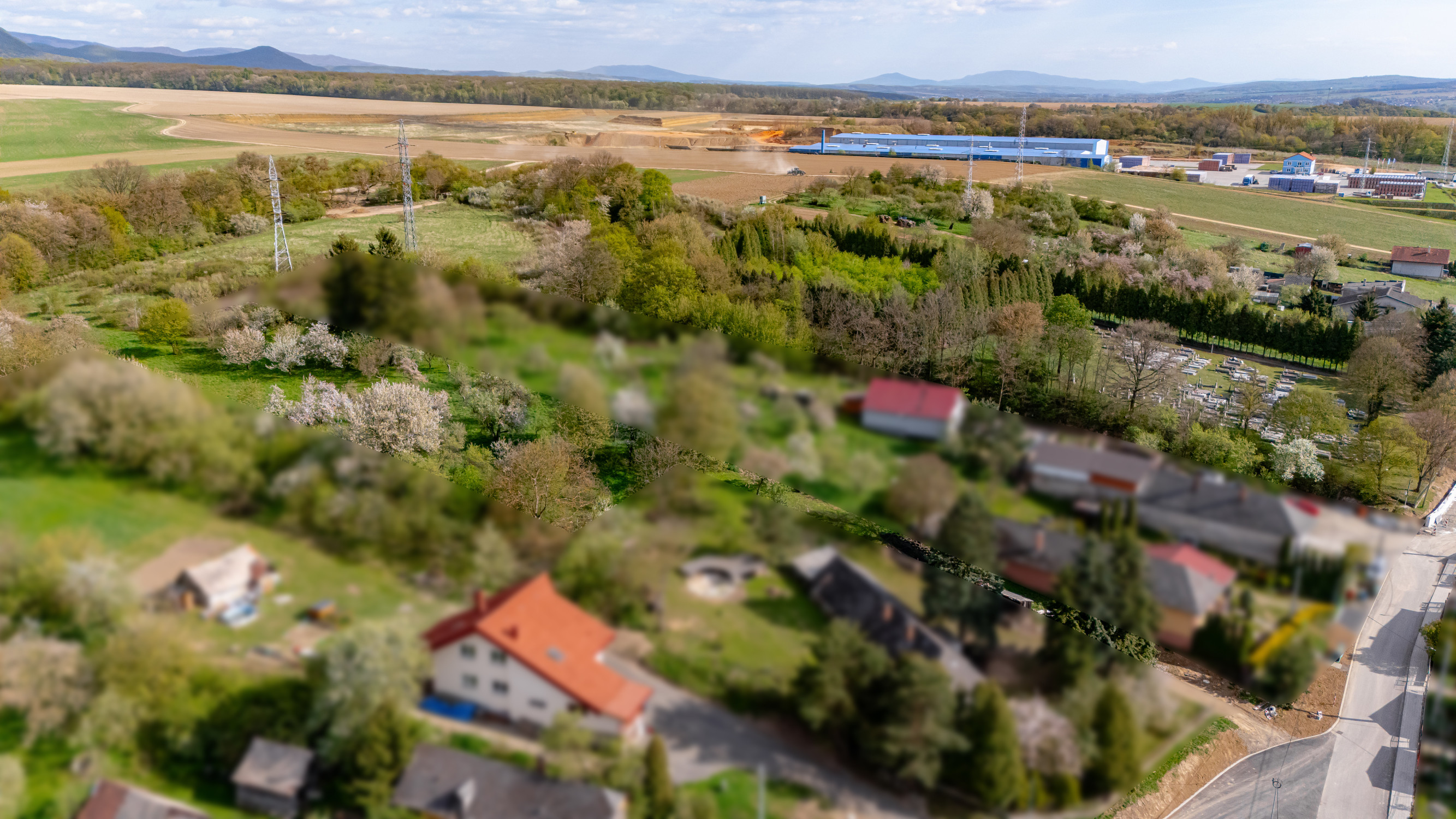 Ponúkame na predaj  slnečný pozemok v lokalite Petrovany-Močarmany, v tichom prostredí