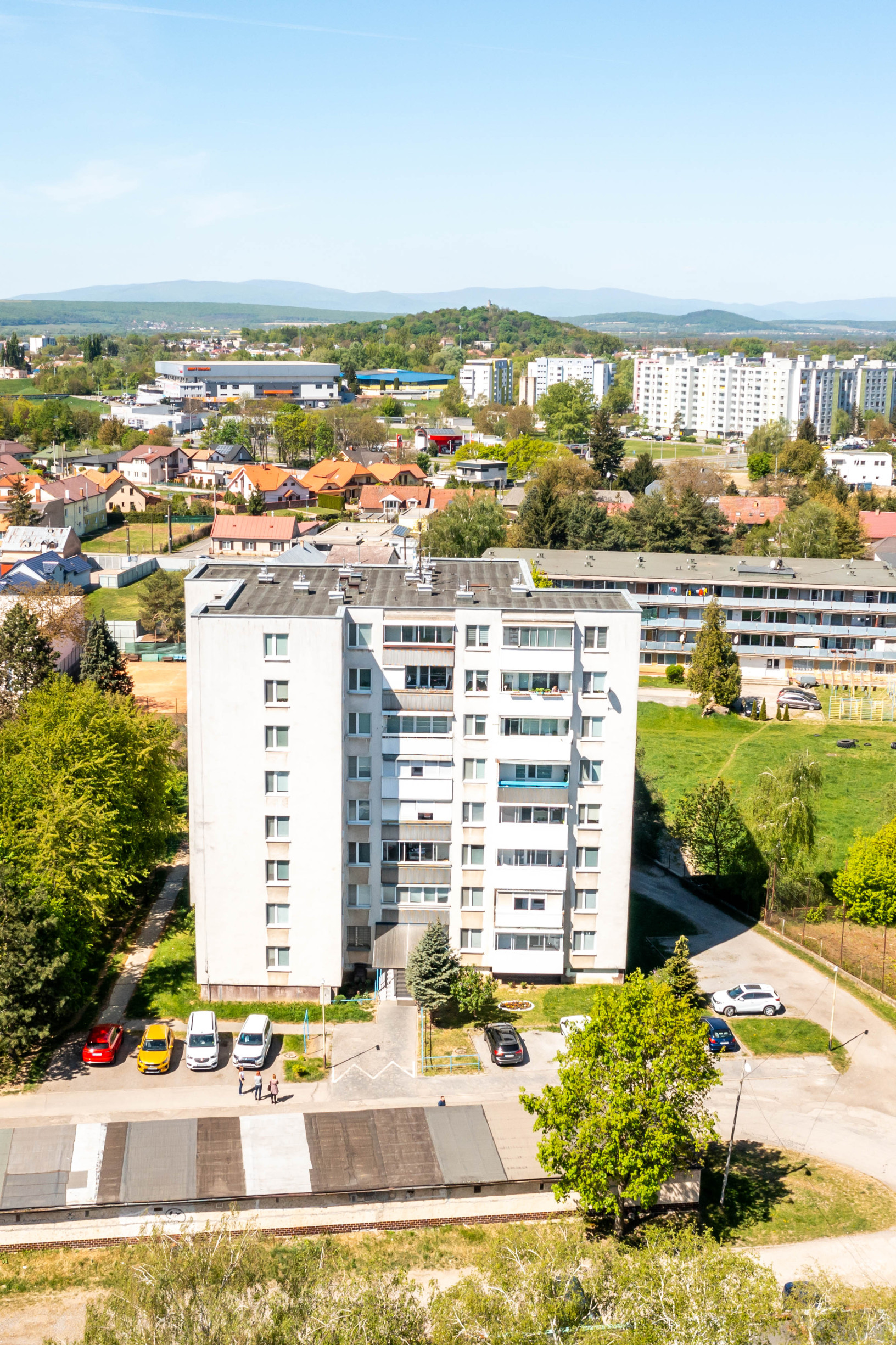 Ponúkame Vám na predaj garsónku v Michalovciach.