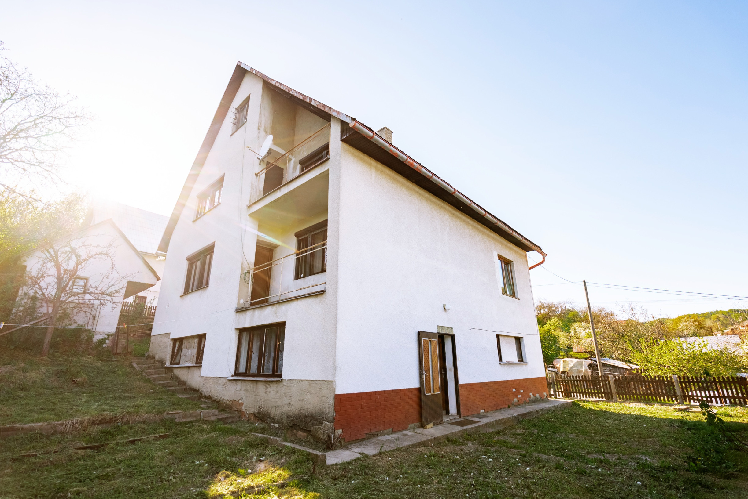 NA PREDAJ | Rodinný dom s potenciálom v obci Podhorie, okres Banská Štiavnica