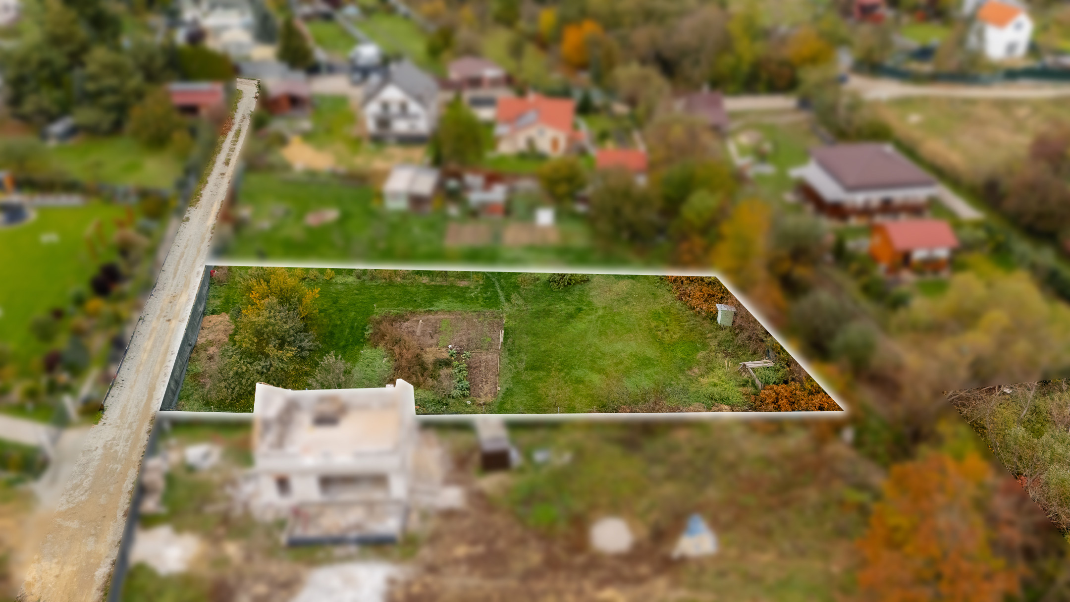 Pozemok vhodný na rekreačný dom alebo chatu o veľkosti 1.282 m2 v oblasti Čičky-majer, Košice - Terasa.