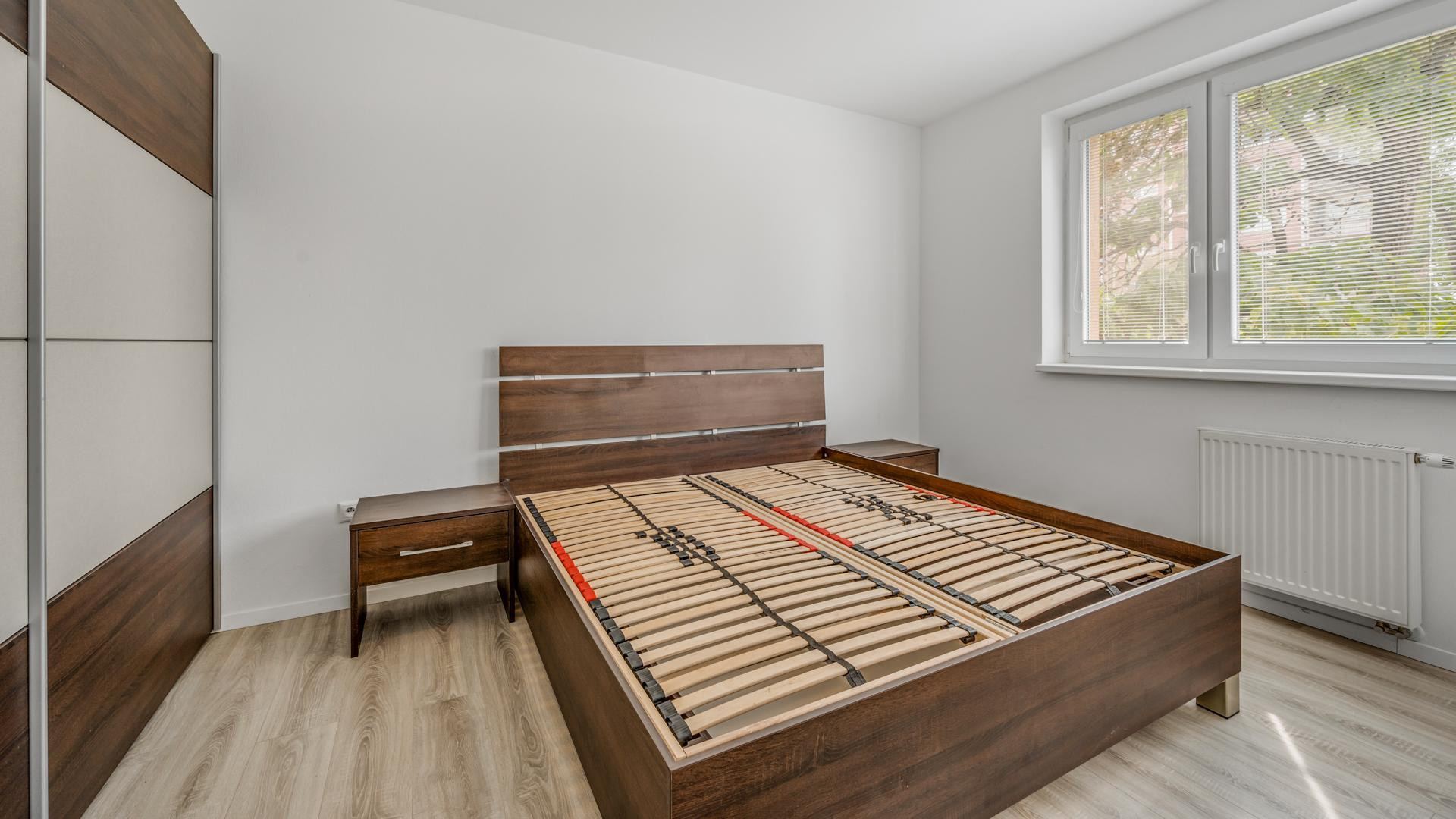 Prenájom 2-izbový byt 61 m2, Vajanského, Piešťany