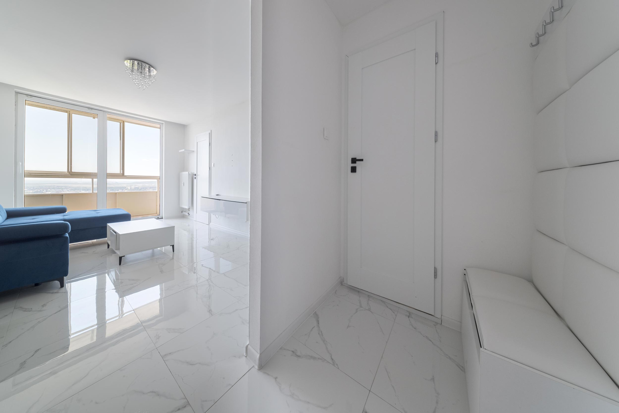 1,5-izbový, predaj, kompletná rekonštrukcia, 43 m2, pražský typ, loggia, Buzulucká, Košice