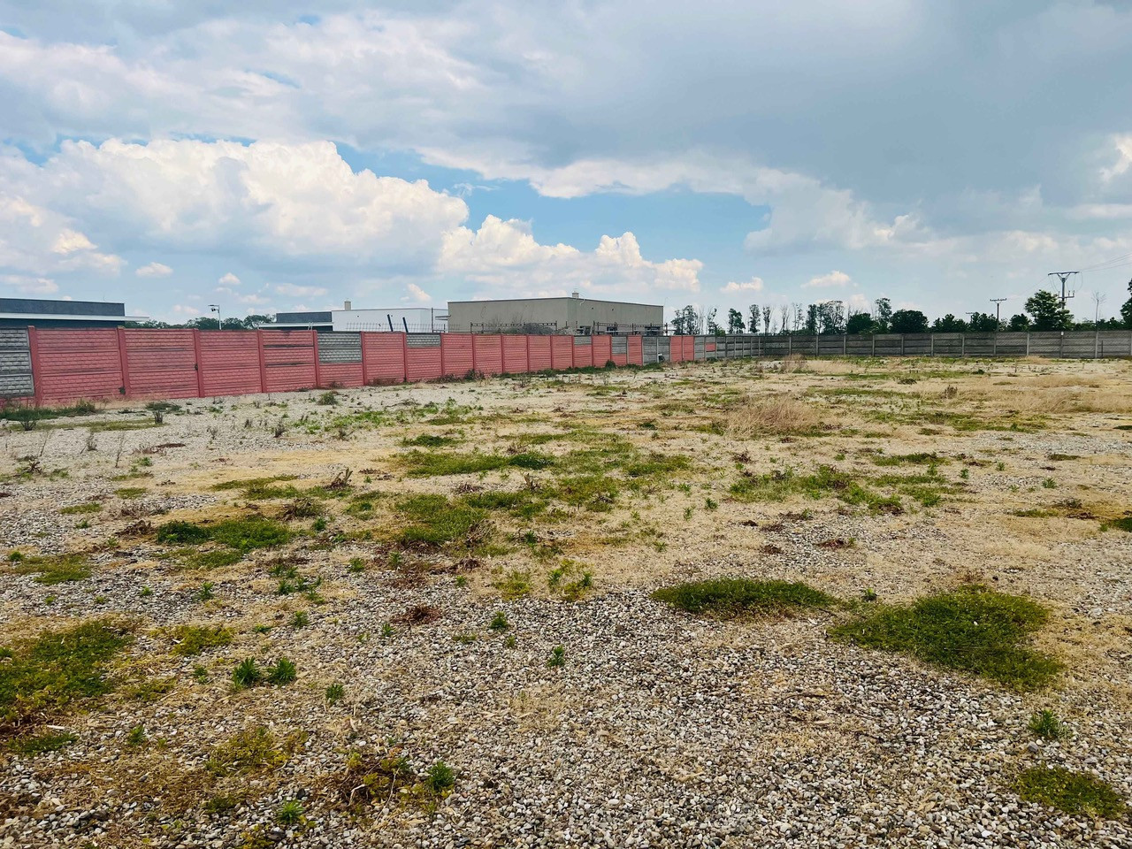 Na  predaj stavebný pozemok 4011 m2, Michal na Ostrove, okres Dunajská Streda