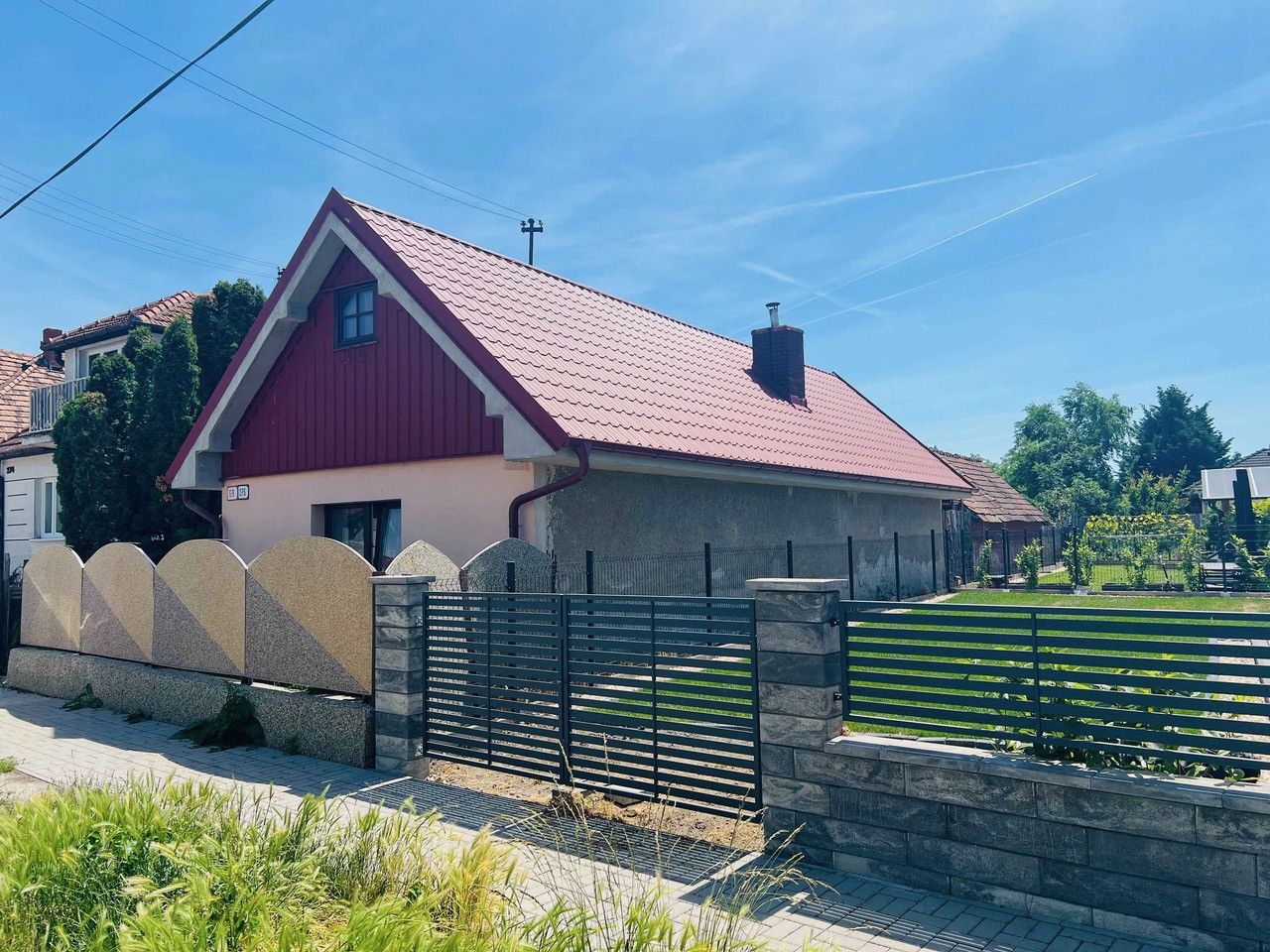 Na predaj rodinný dom, 493 m2, Školská ulica, Zemianska Olča, okres Komárno