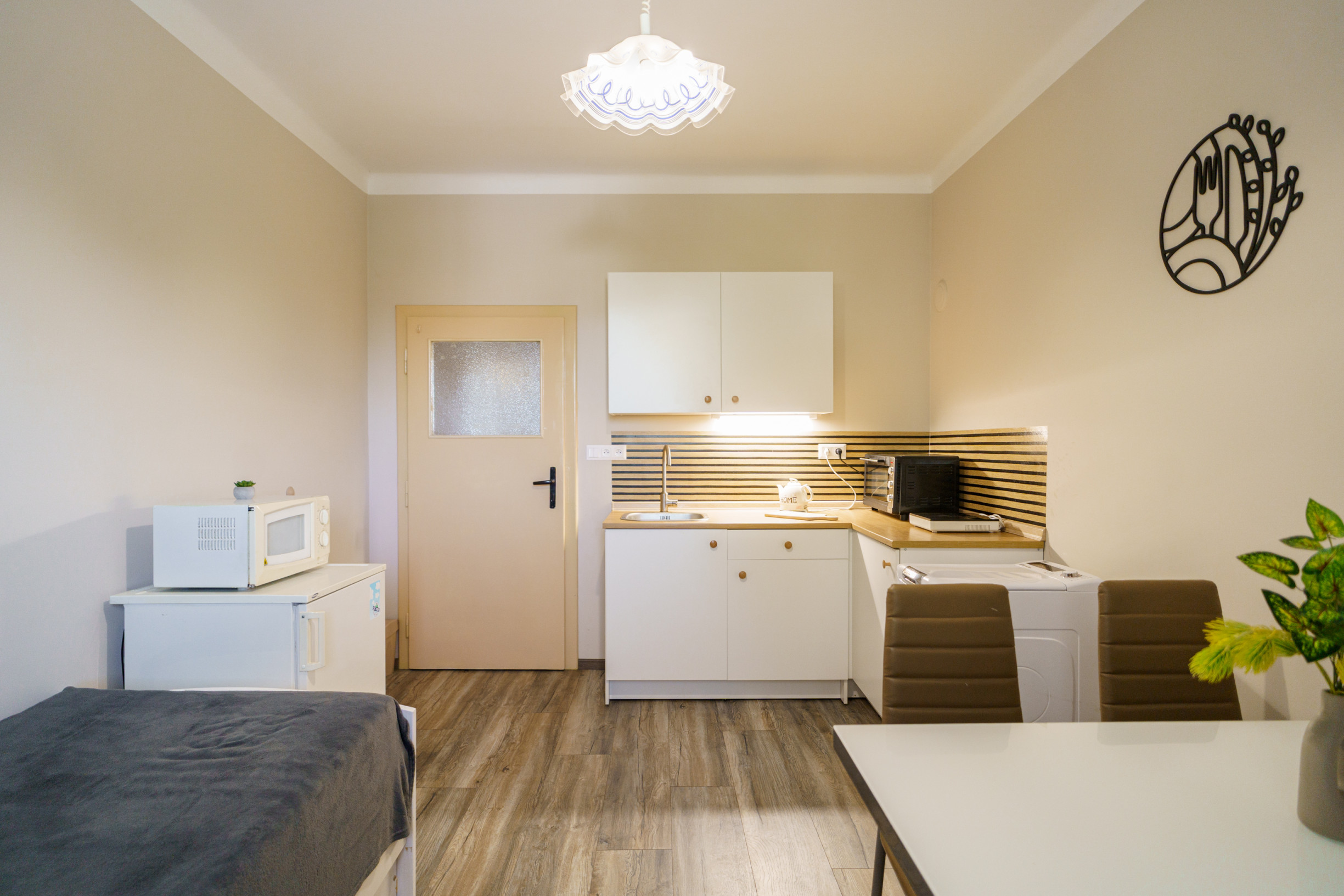 Prenájom, krásny 1-izbový byt v centre Piešťan, Sládkovičova ulica, 33 m2