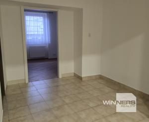 Exkluzívne na prenájom priestory v Poprad – Matejovciach, ul. Allendeho na účely podnikania alebo prevádzky