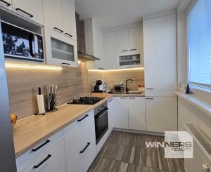 REZERVOVANĚ -   Na predaj 3-izbový byt v Poprade časť Matejovce na  sídlisku Allendeho