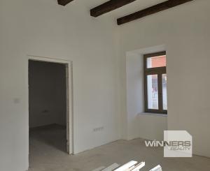 REZERVOVANÉ - Exkluzívne na predaj 2-izbový s parkovacím miestom v Matejovciach na ul. Smetanovej, okres Poprad