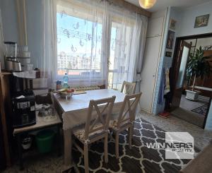 Exkluzívne na predaj veľký slnečný 3-izbový byt s balkónom v Poprade na sídlisku Nový juh, ul. Jesenná