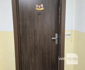 Exkluzívne na predaj 3-izbový byt s balkónom v Poprade na  starom Juhu, ulica Tomášikova