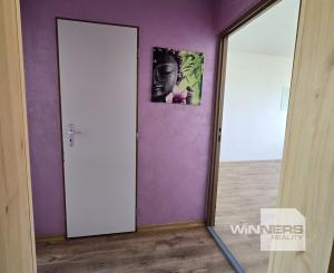 Exkluzívna ponuka! Ponúkam na predaj 4-izbový byt s balkónom v Poprade ul. Suchoňova
