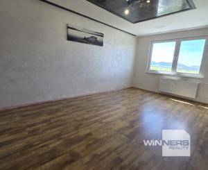 Exkluzívna ponuka! Ponúkam na predaj 4-izbový byt s balkónom v Poprade ul. Suchoňova