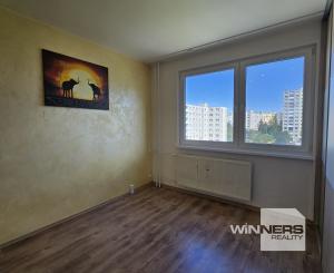 Exkluzívna ponuka! Ponúkam na predaj 4-izbový byt s balkónom v Poprade ul. Suchoňova