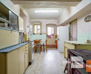 Exkluzívne na predaj rodinný dom vhodný aj ako investícia, priamo v centre mesta Banská Štiavnica