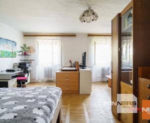 Exkluzívne na predaj rodinný dom vhodný aj ako investícia, priamo v centre mesta Banská Štiavnica