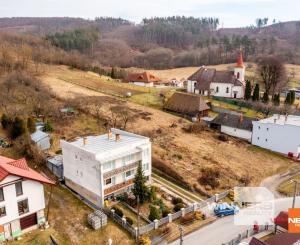 Na predaj lukratívny stavebný pozemok blízko  mesta Humenné- Brestov