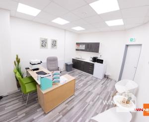 Ponúkam Vám na prenájom zrekonštruované priestory vhodné ako obchodné, kancelárske a aj zdravotnícke, na Levočskej ulici s dvoma parkovacími miestami.