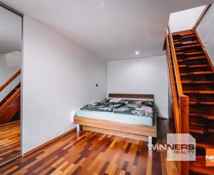 Priestranný 3,5i tehlový byt v centre Košíc s uzavretým dvorom na Gorkého ul.